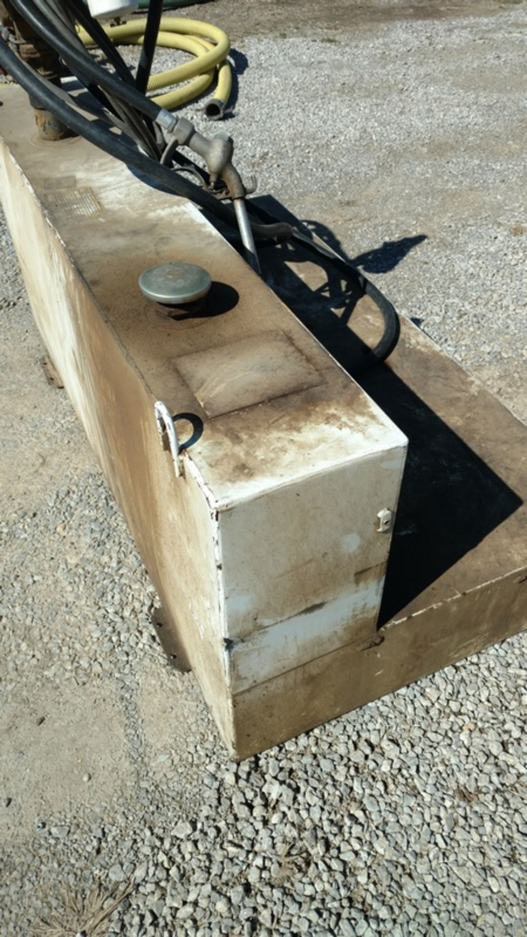 110 fuel transfer tank for truck bed, electric pump;