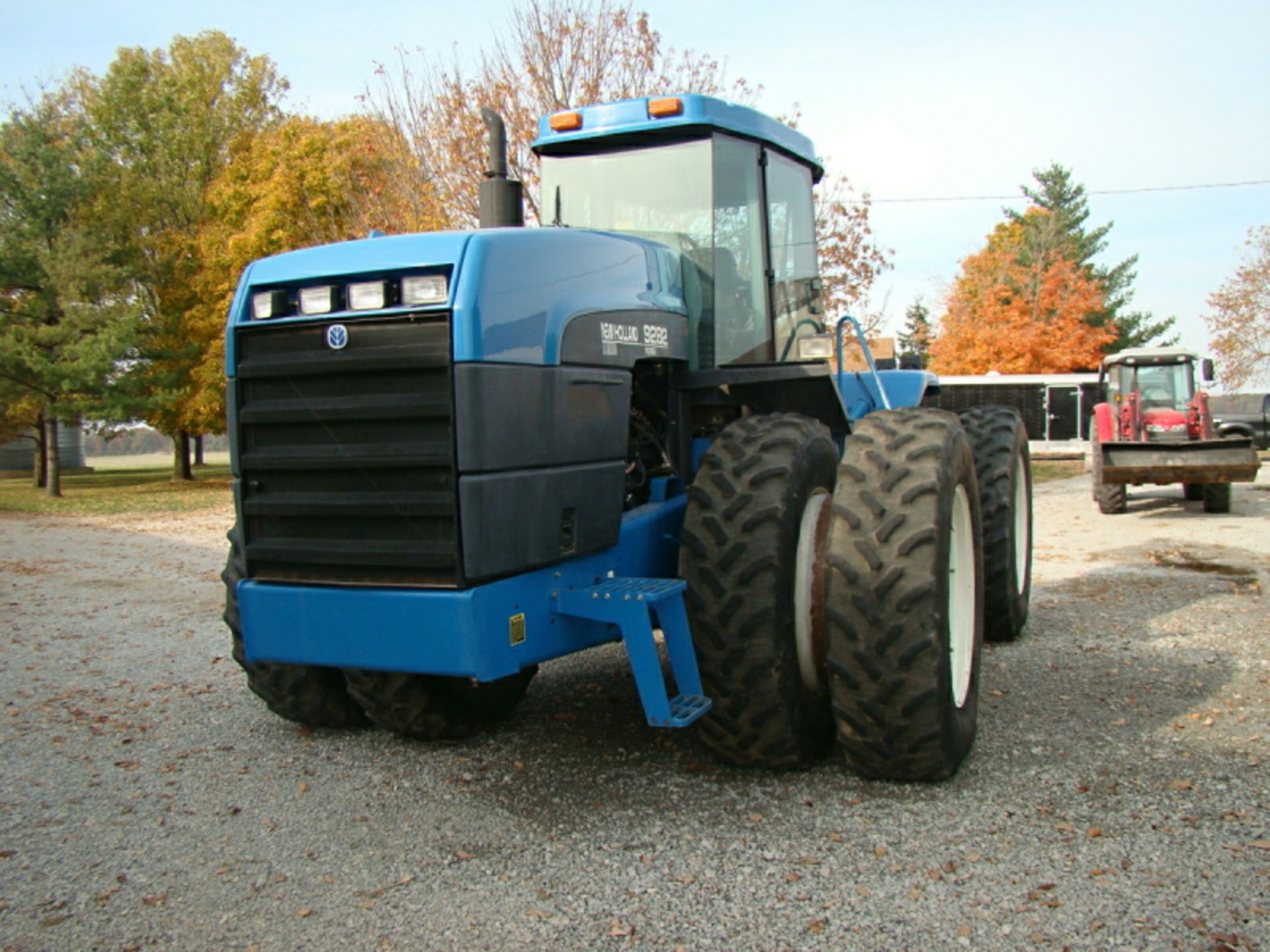 1996 New Holland 9282 tractor, 4x4, 3,515 hours, 5.9 Cummins, Good Year 18.4-38 duals 50%, - Image 16 of 26