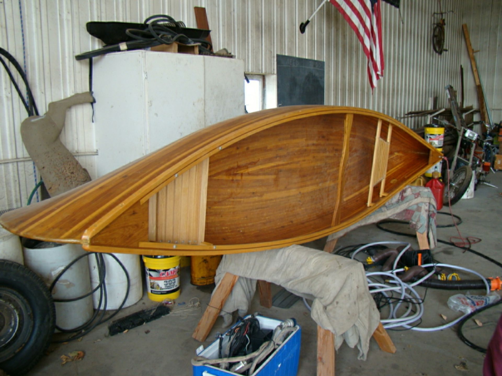 Wooden canoe, Western Cedar Strip, fiberglass cloth oak seats; - Image 2 of 8