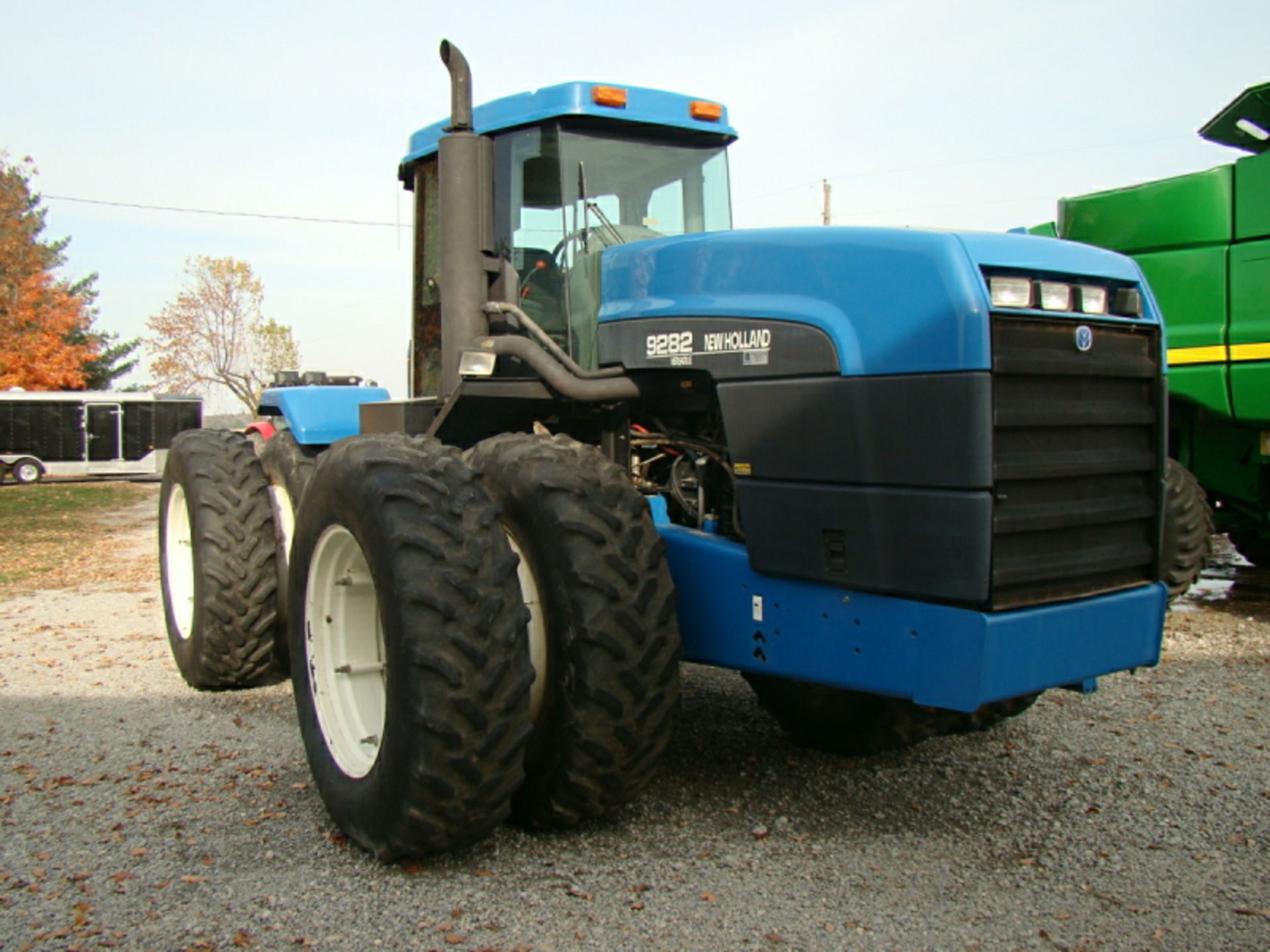 1996 New Holland 9282 tractor, 4x4, 3,515 hours, 5.9 Cummins, Good Year 18.4-38 duals 50%, - Image 5 of 26