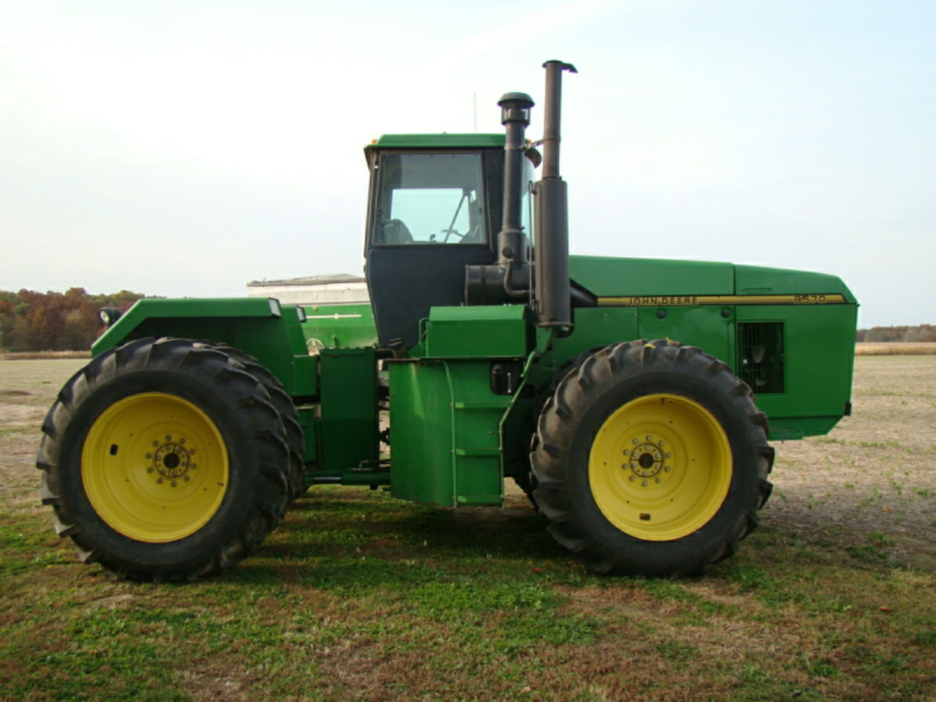 1994 John Deere 8570 tractor, 4x4, 6,357 hours, new head gasket in 2014, New bushings for - Image 6 of 10