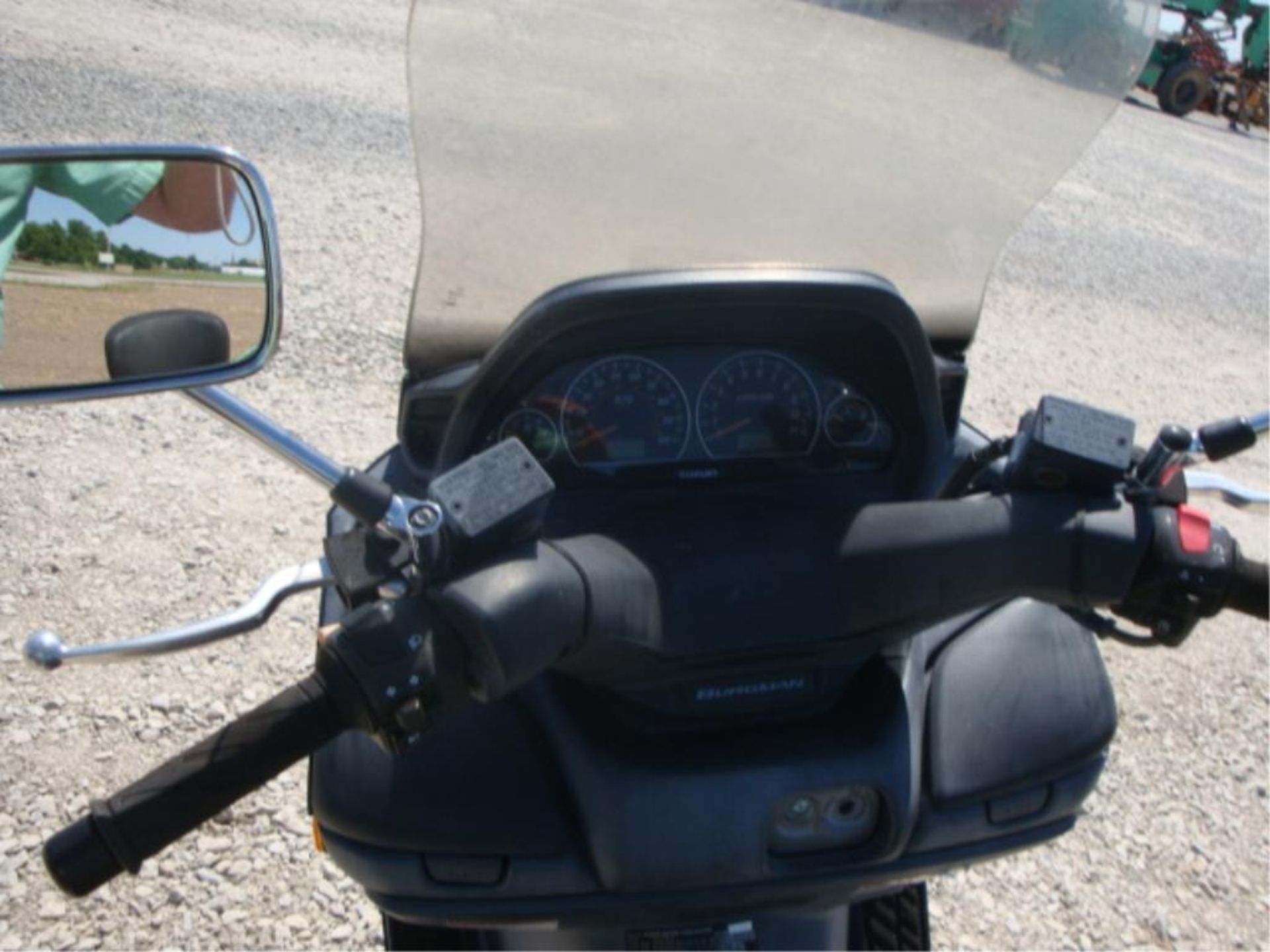 (Title) 2004 Suzuki Burgman scooter, <6000 miles,400cc - Image 9 of 10