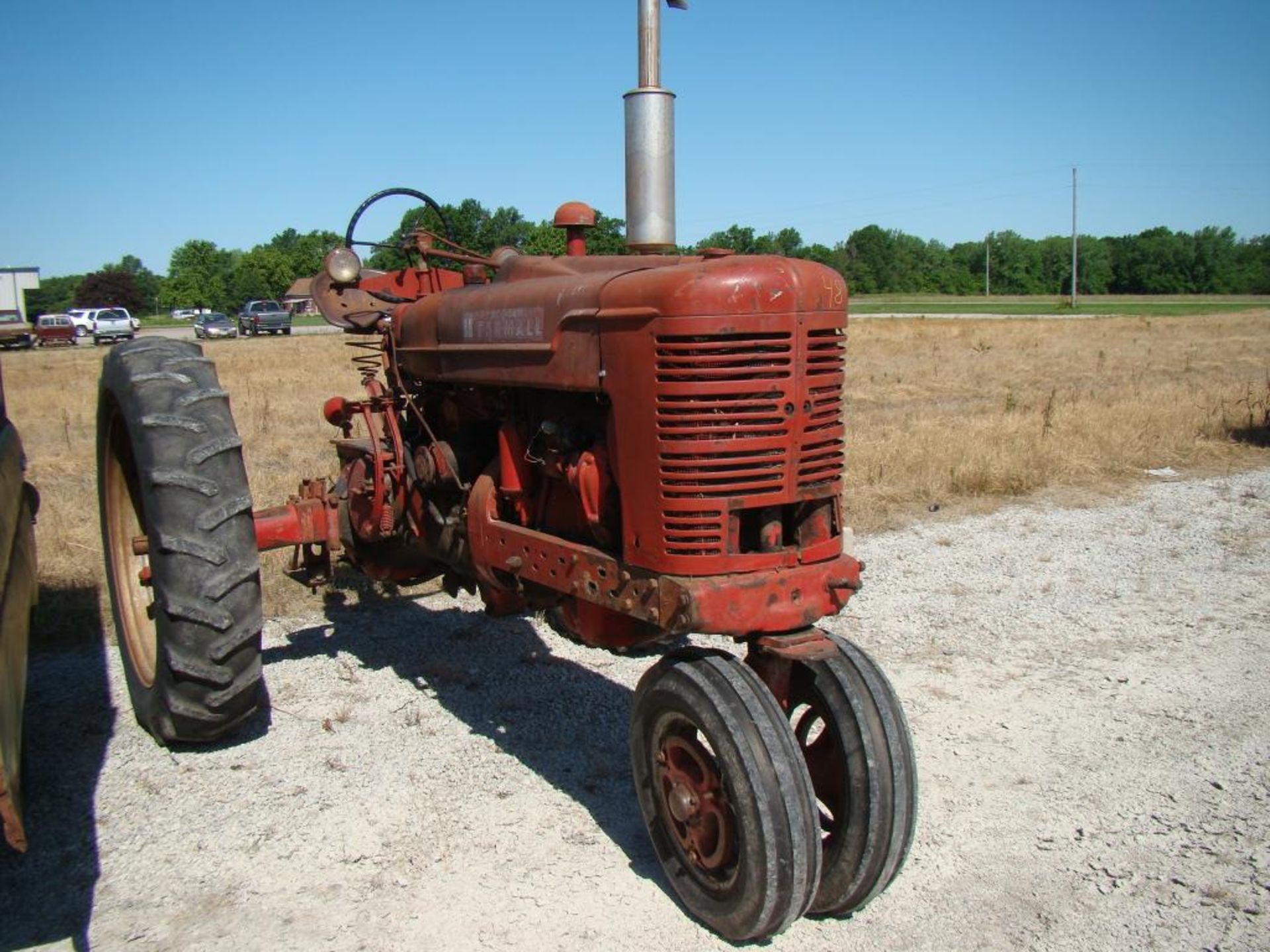 IH model M tractor, NF, gas - Image 3 of 12