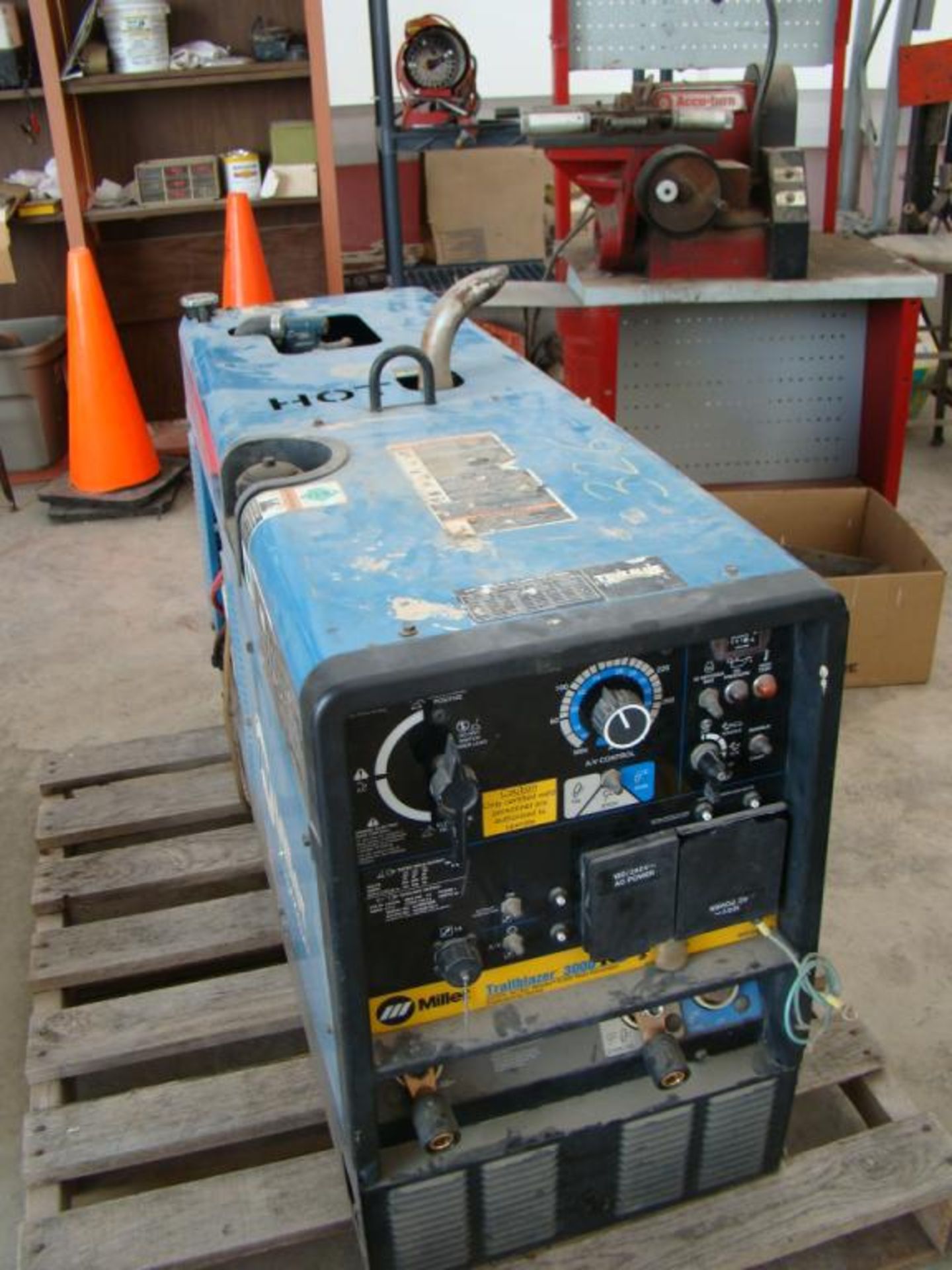 Miller Trailblazer 300DNT diesel welder