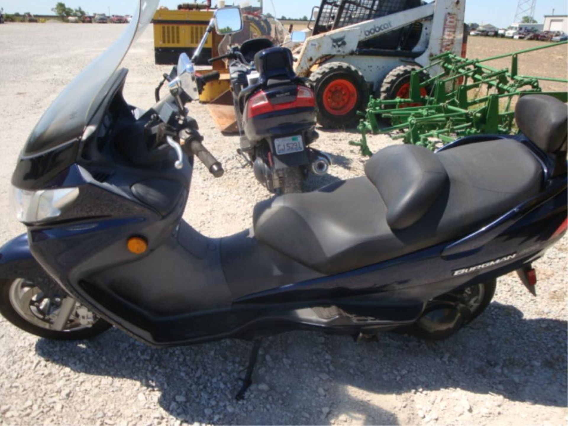 (Title) 2004 Suzuki Burgman scooter, <6000 miles,400cc - Image 6 of 10