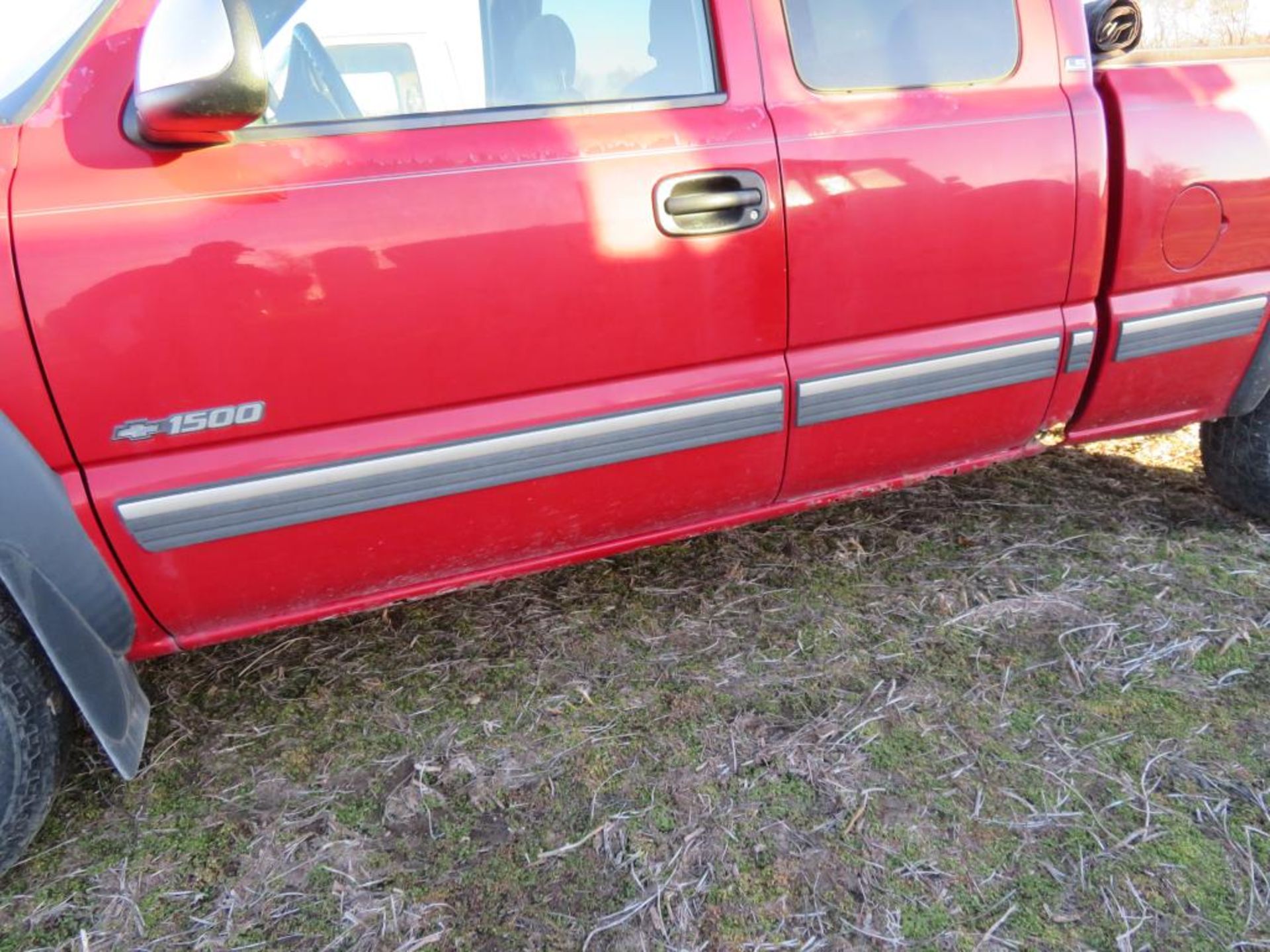 2001 Chevrolet 1500 Z71 4x4 ext cab, 129,139 miles runs - Image 2 of 8