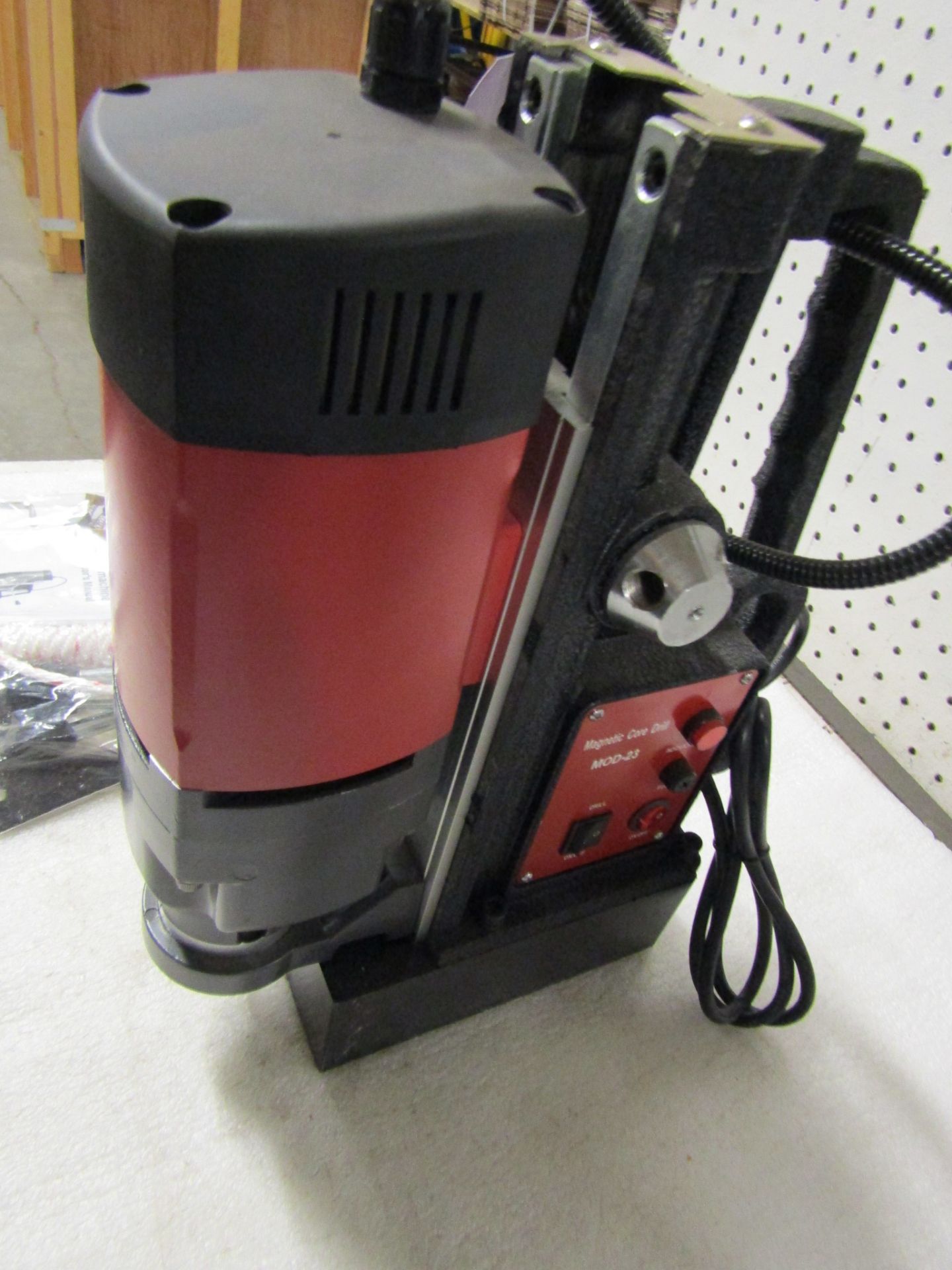 Mag Drill with 5/8" Chuck - 0.9" drilling range - Magnetic CORE DRILL 110V - MINT & UNUSED - Image 2 of 2