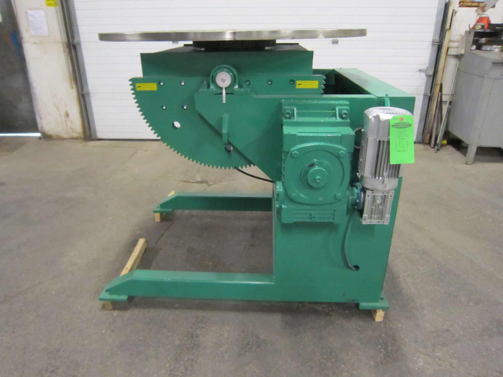 Verner model VD-5000 WELDING POSITIONER 5000lbs capacity - tilt and rotate with variable speed drive - Image 2 of 2