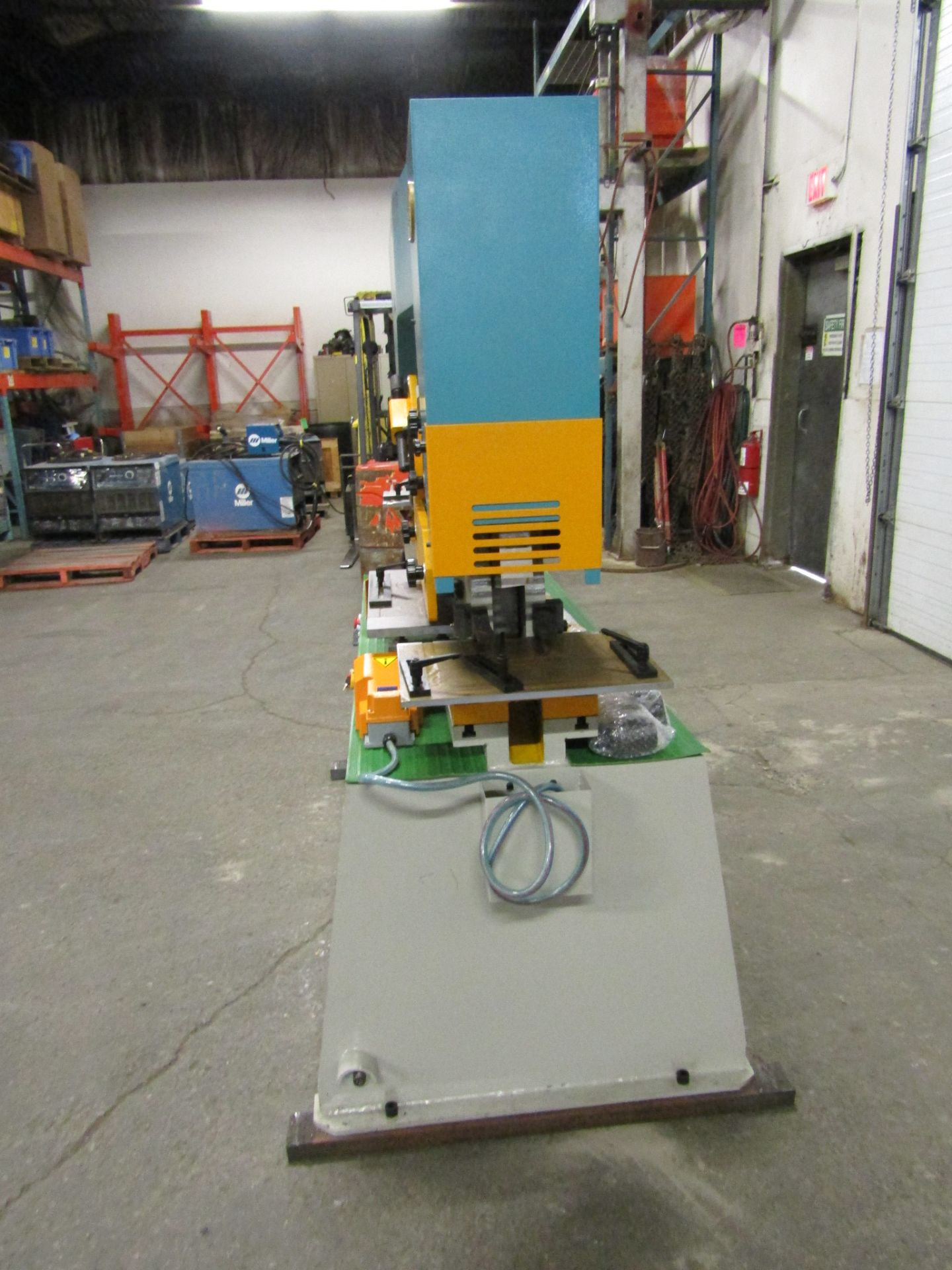 Bernardo Macchina 95 Ton Capacity Hydraulic Ironworker - complete with dies and punches - Dual - Image 2 of 3