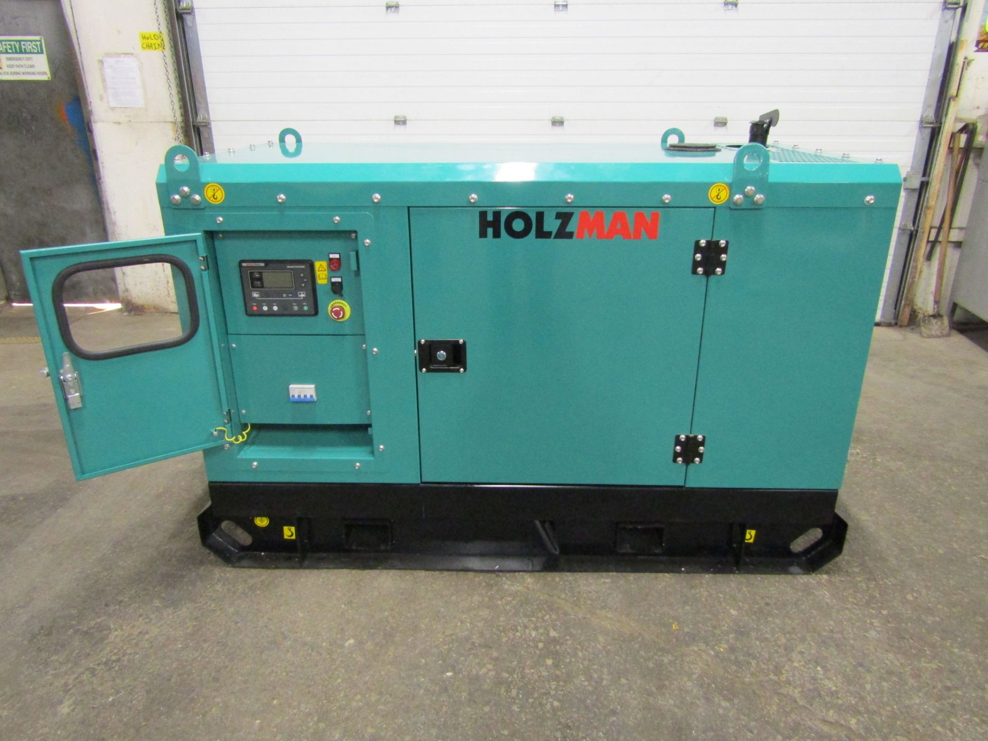 2017 Holzman PowerGen Diesel Generator with Smartgen Controller - 15 KW / 15 KVA - 220V 49 amp - Bild 2 aus 4