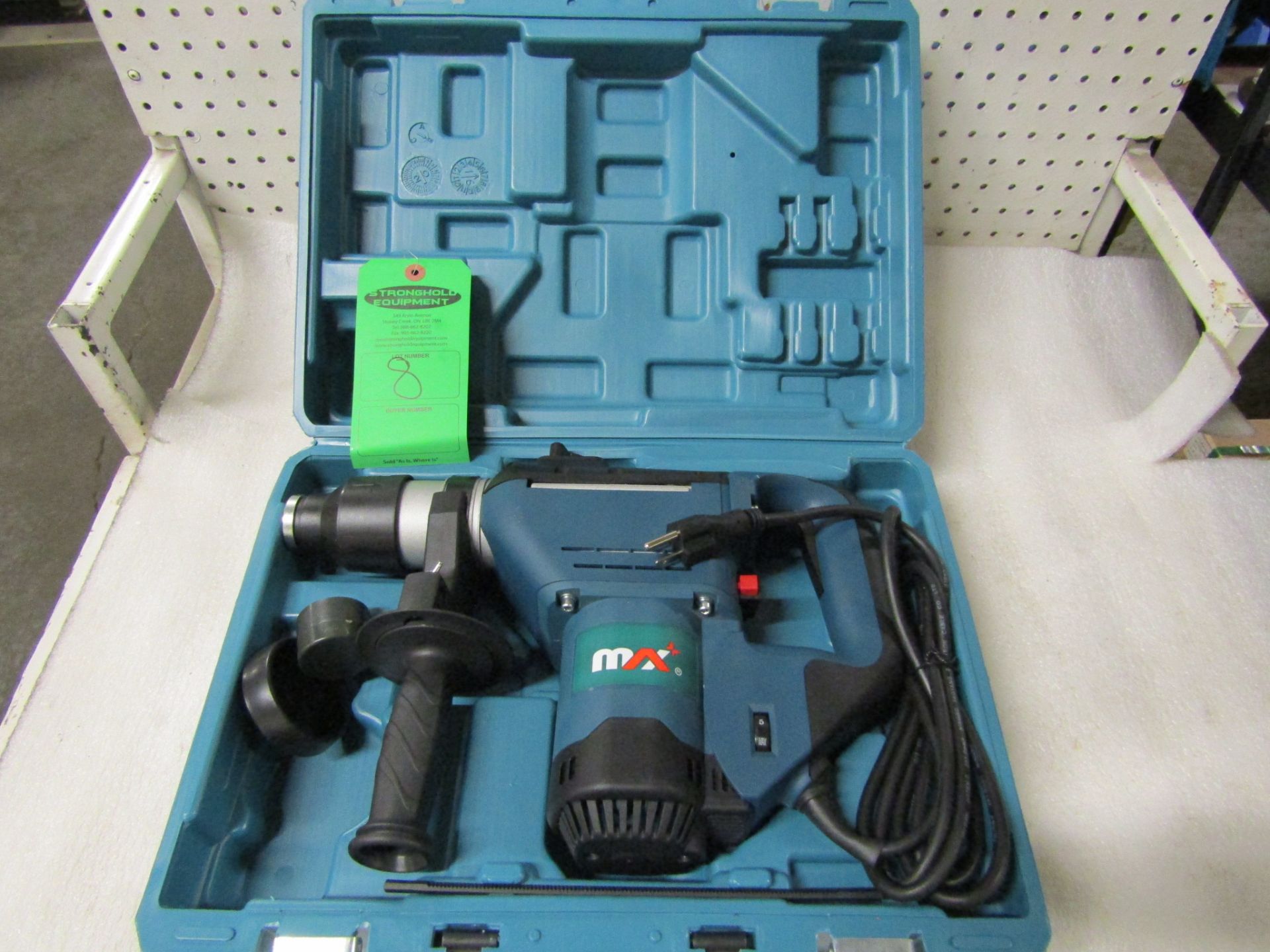 BRAND NEW Max Electric Rotary Hammer unit with 32mm / 1.25" max drilling diameter - model H-321