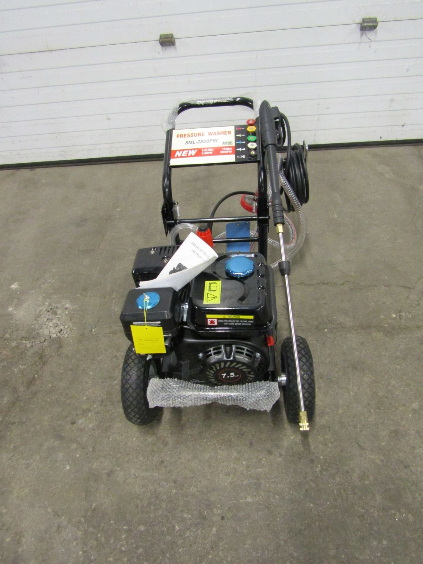 Brand New Pressure Power Washer - Gas Powered Unit 2800PSI - Variable Speed 2.6GPM with various - Bild 2 aus 3