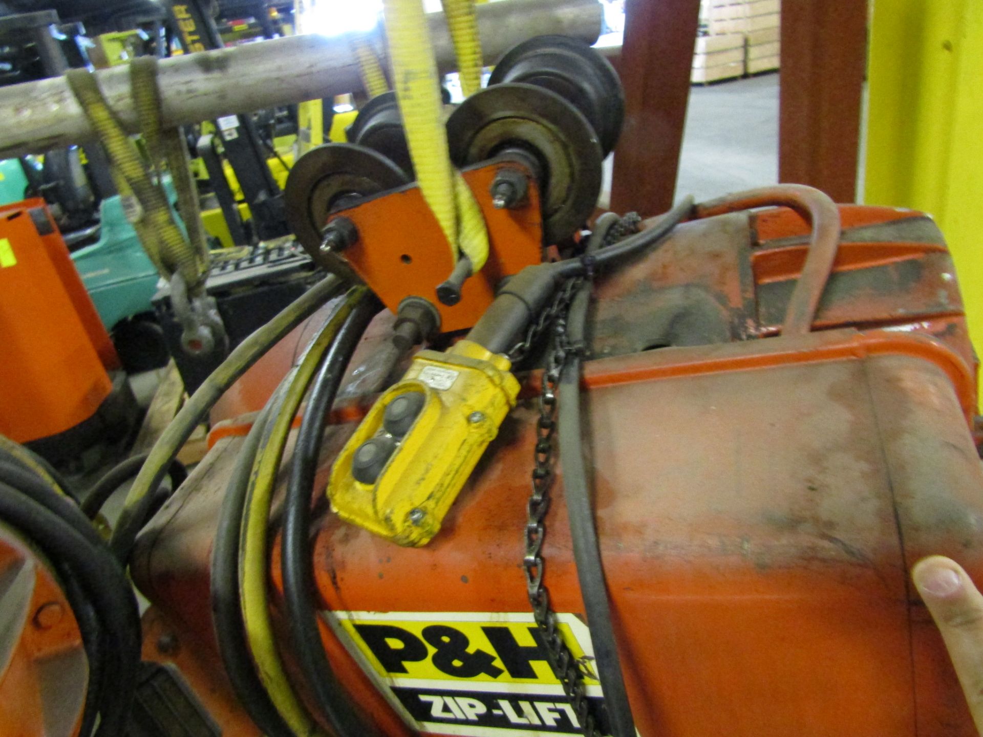 P&H Electric 1/2 Ton Chain Hoist with pendant controller and trolley - Image 2 of 2