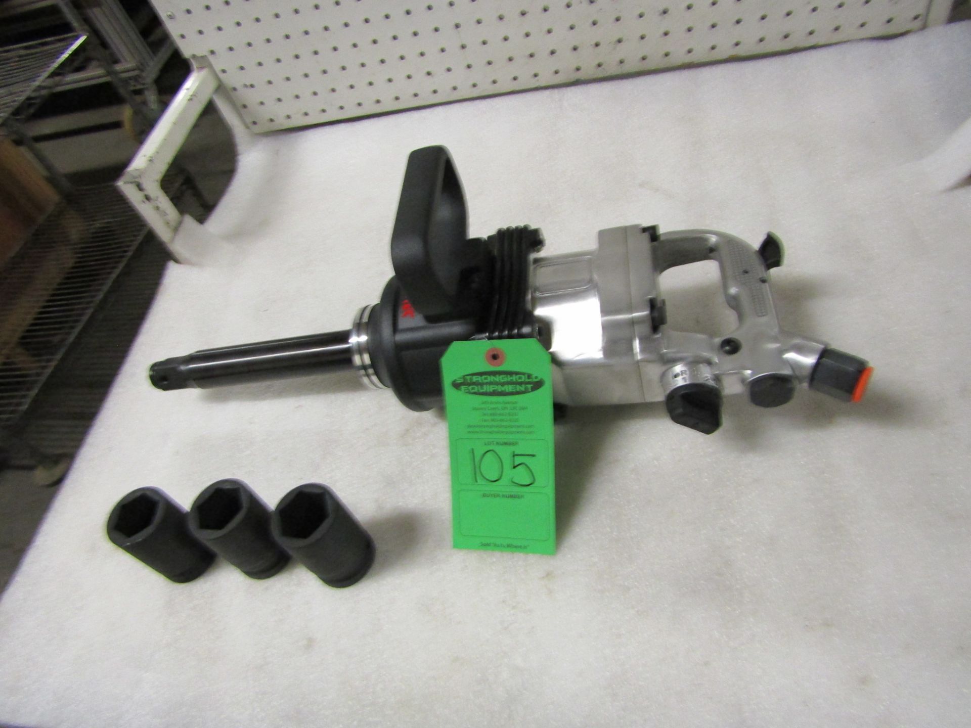 Airtec Extended Reach 1" Drive Air Impact Wrench - MINT UNUSED impact gun complete with sockets in