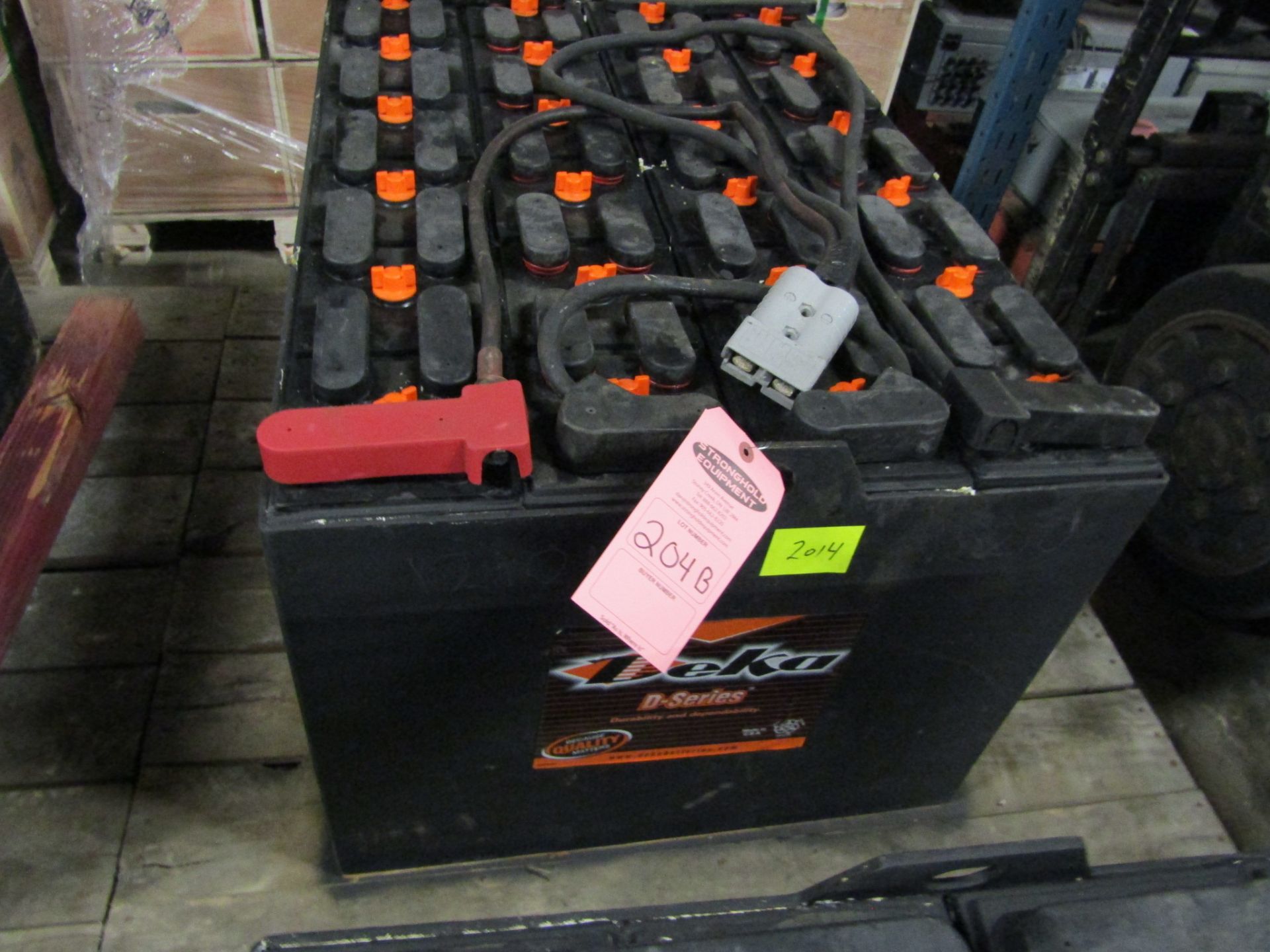 Mint 2014 DEKA 48V Forklift Battery - D-Series Unit