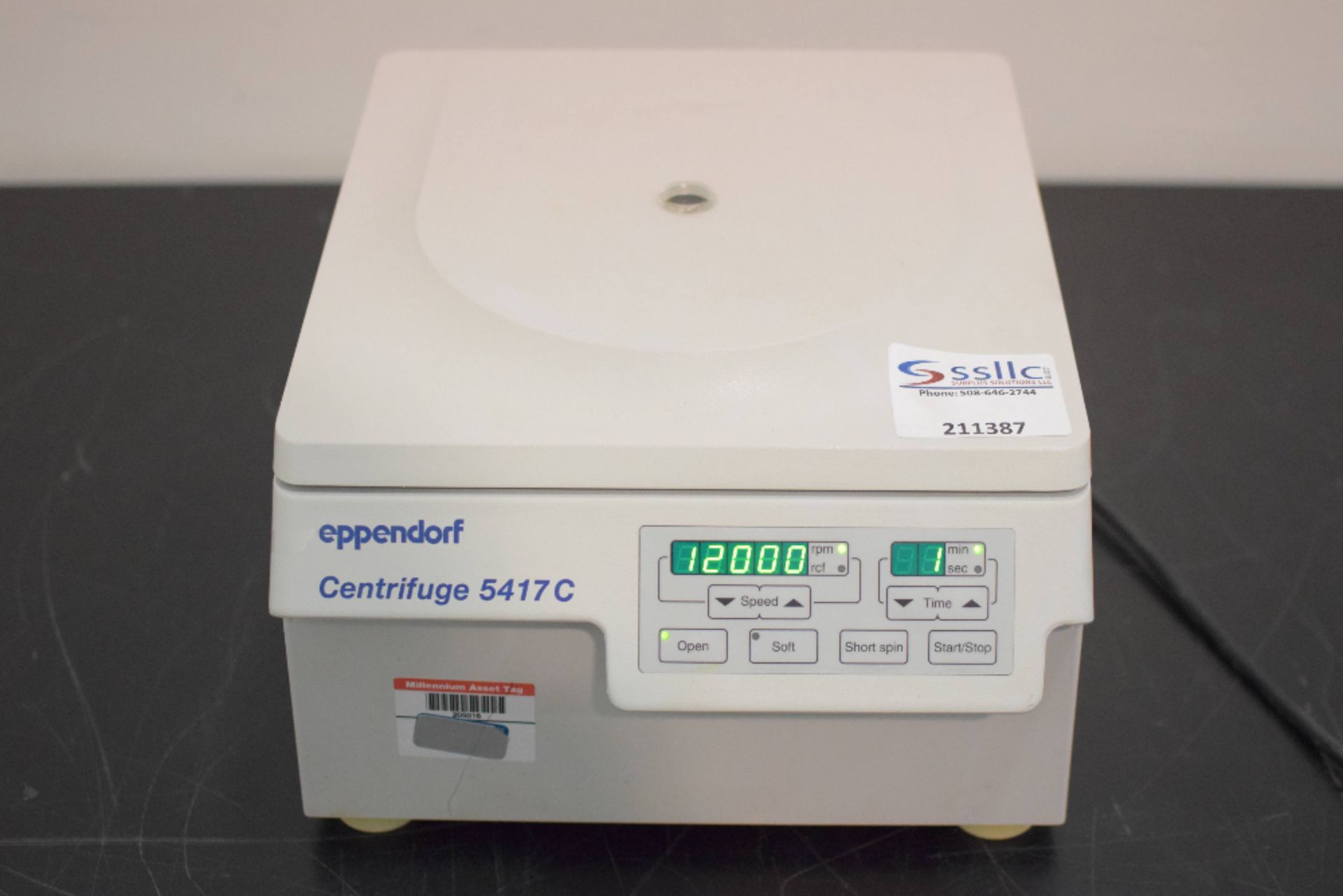 Eppendorf 5417C Centrifuge