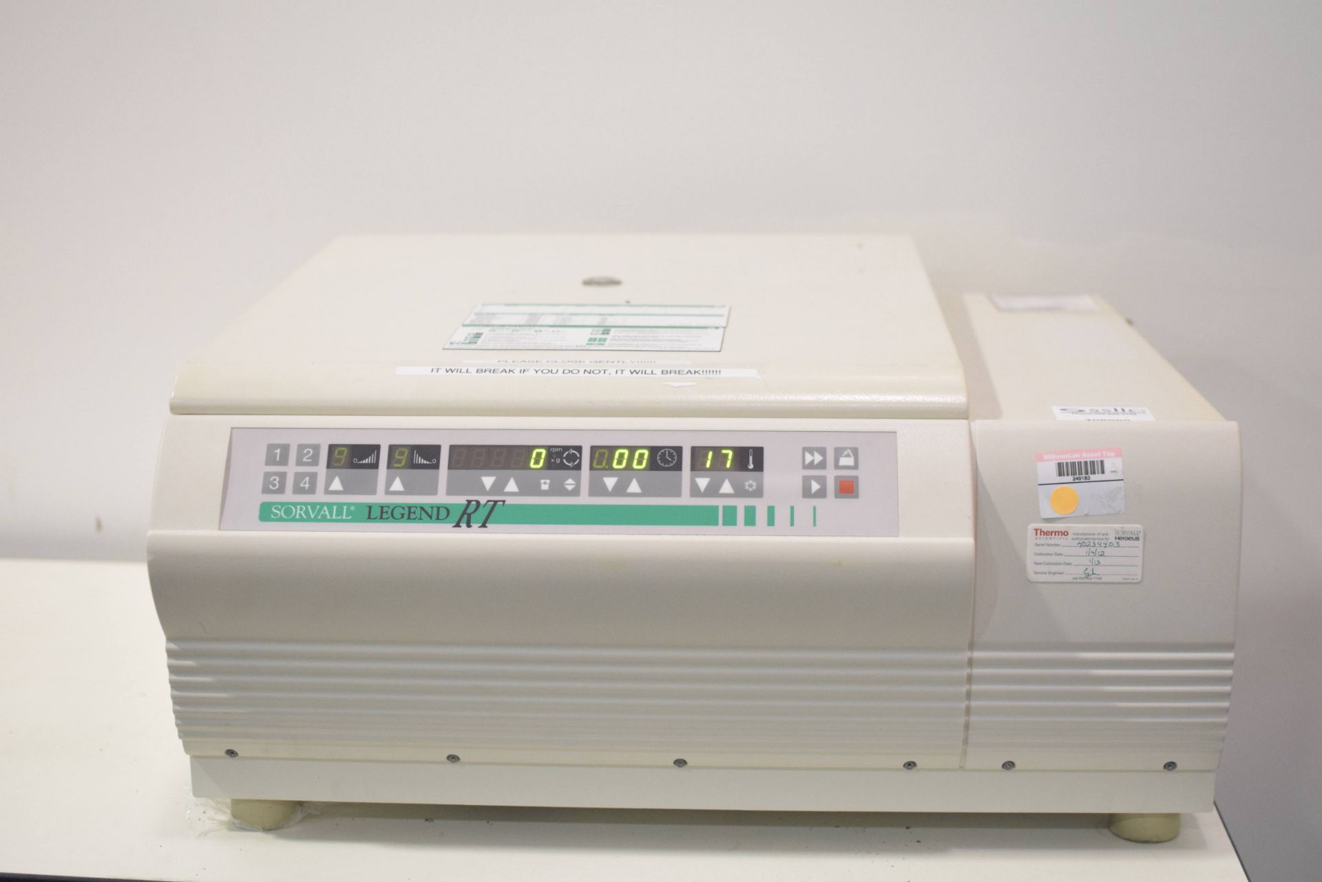 Kendro Labs Sorvall Legend RT Centrifuge