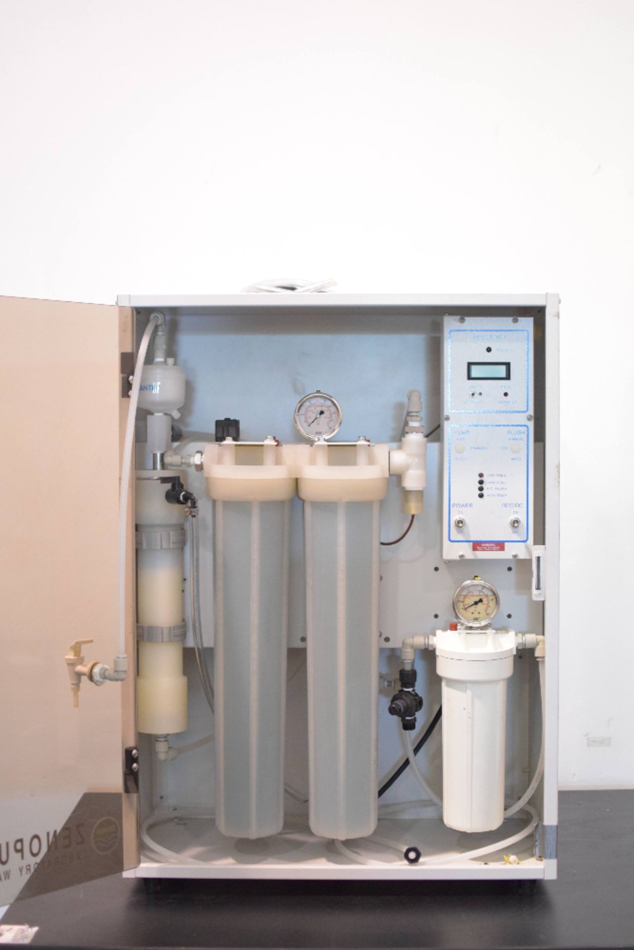 Zenon Zenopure Mega 90 DI Laboratory Water System - Image 2 of 2