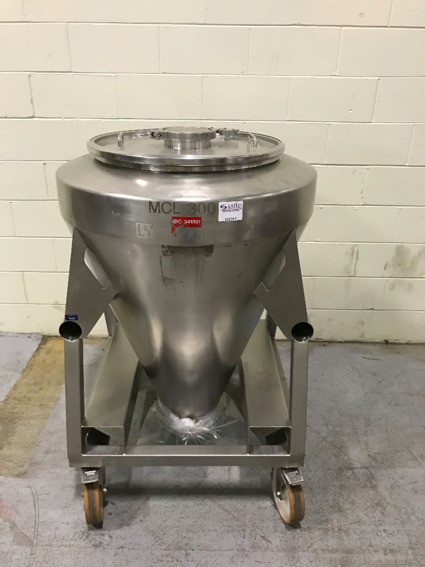 Bohle 300 Liter IBC Blender Bin