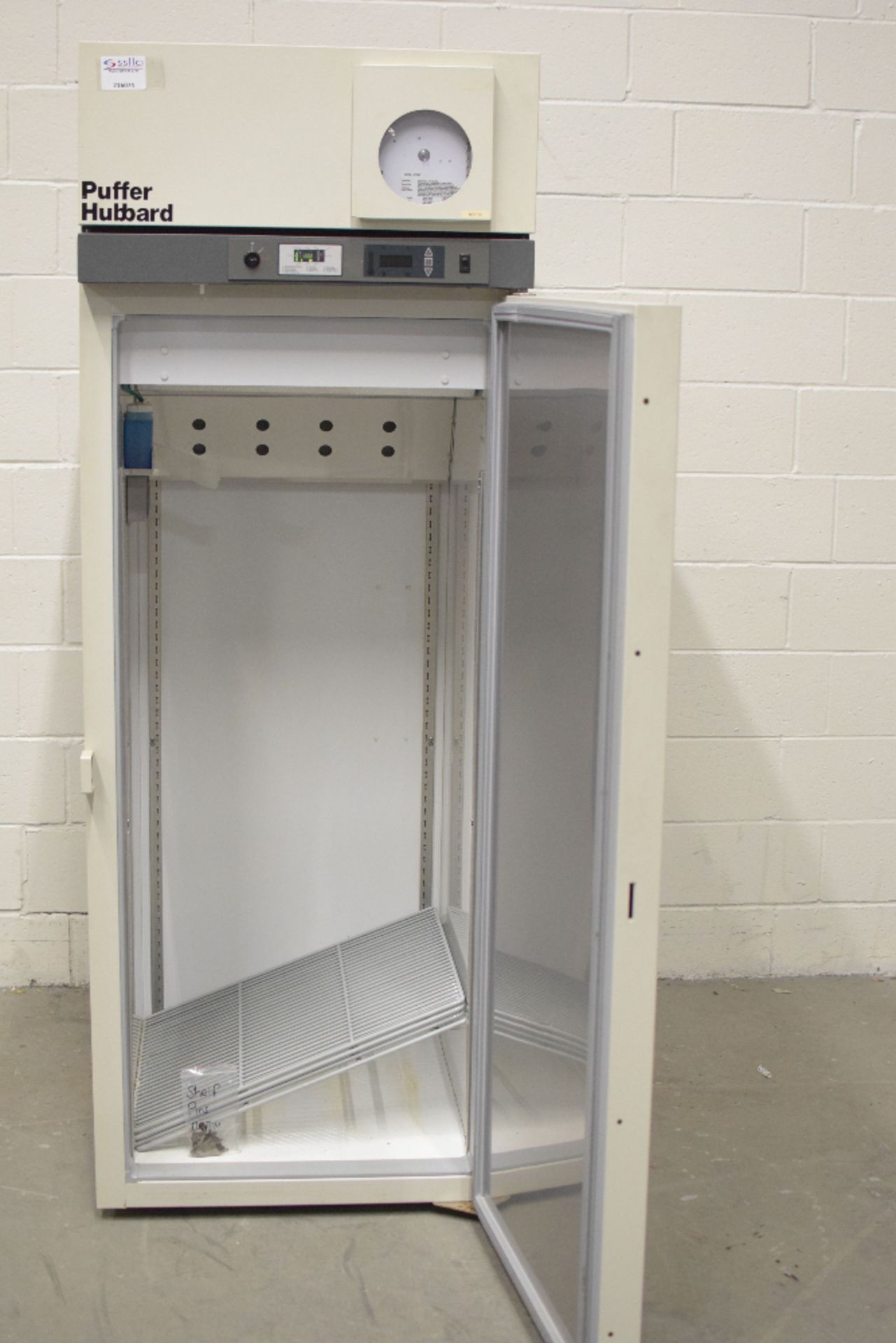 Puffer Hubard Model LR423A21 Laboratory Refrigerator - Image 2 of 2