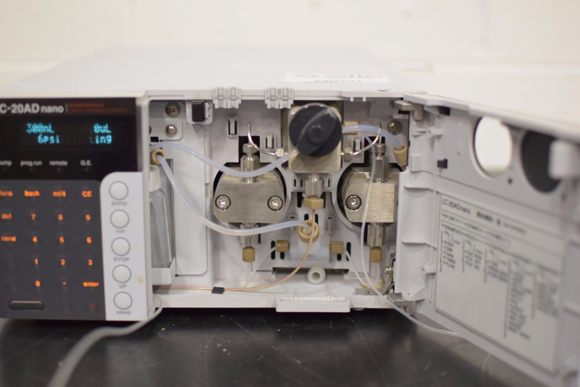 Shimadzu Prominence LC-20AD nano Liquid Chromatograph - Image 2 of 2