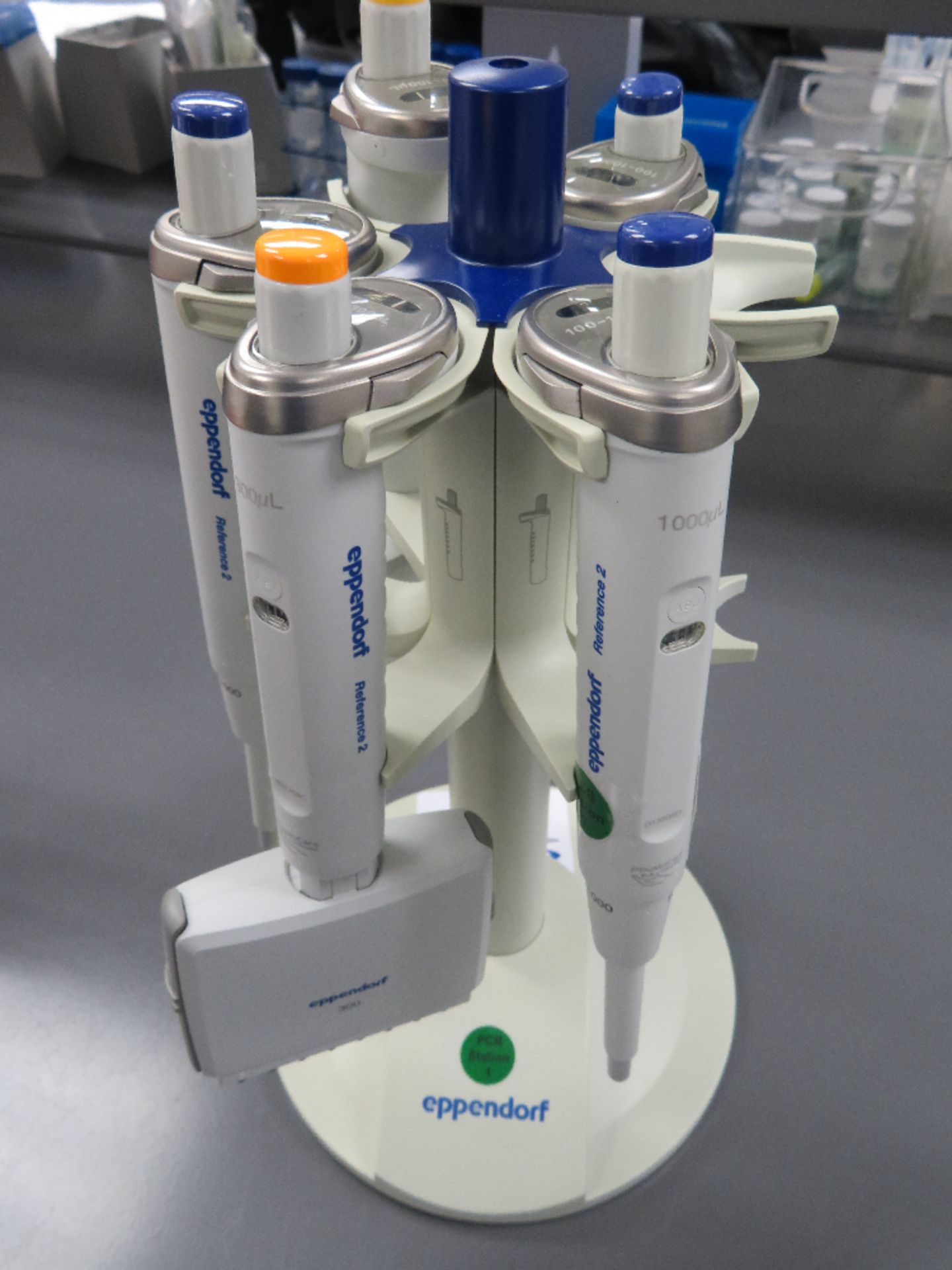 Eppendorf Pipette carousel with (5) Pipettes