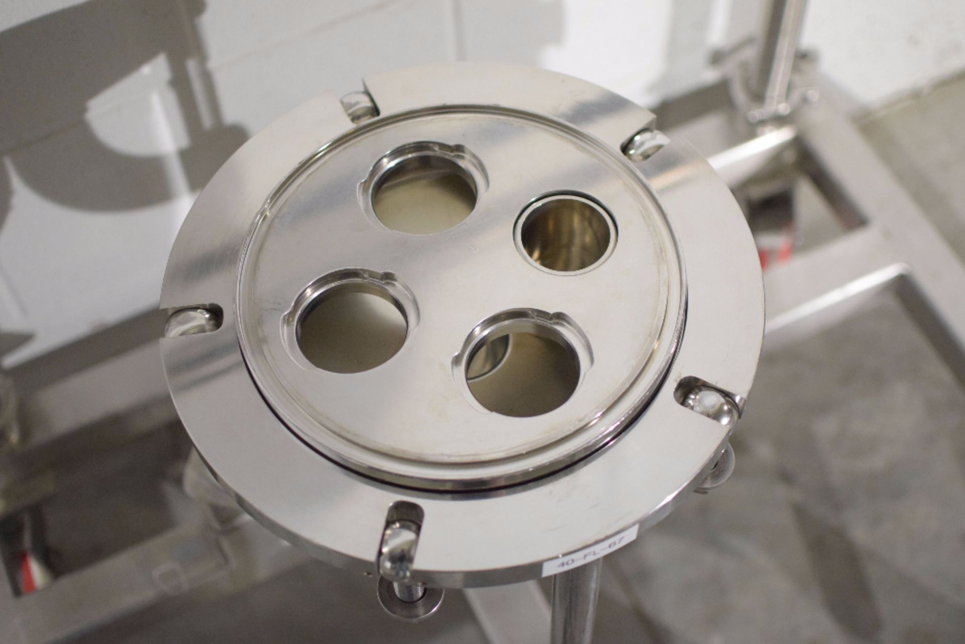 Millipore H4337VSTC Stainless Steel Filter Housing - Image 3 of 3