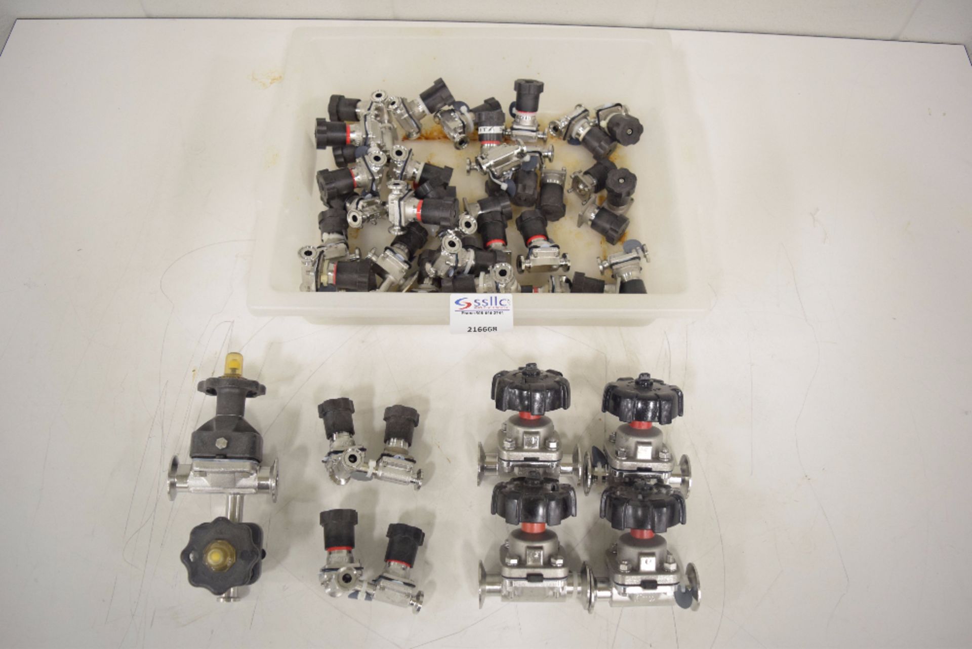 Lot of ITT Corp Valves