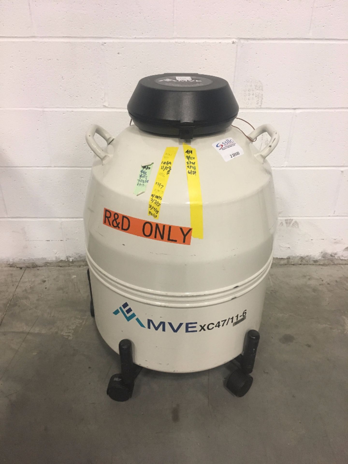 MVE XC47/11-6 Cryo Biological Storage System