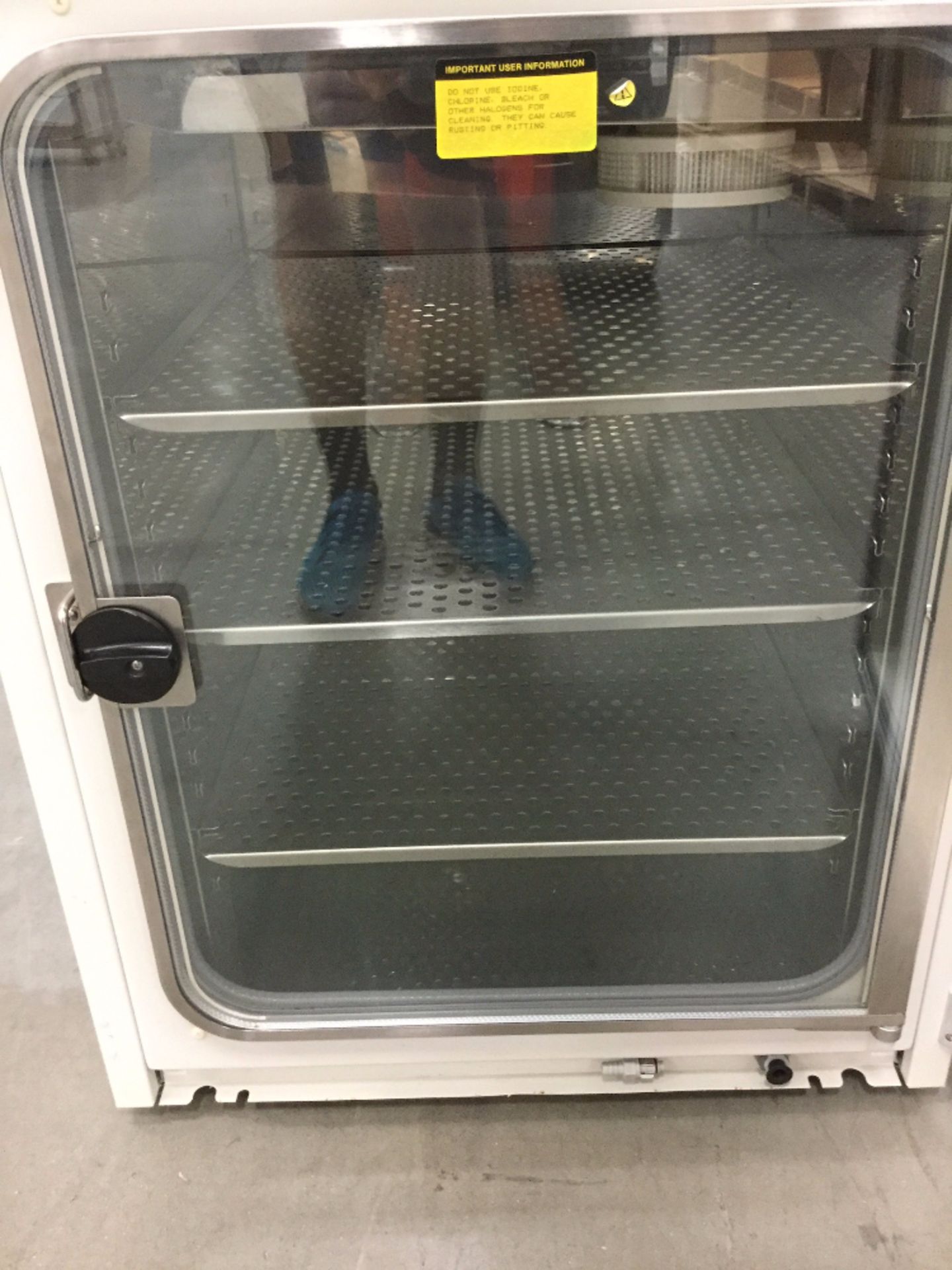 Thermo Forma 3130 Series II Water Jacketed CO2 Incubator - Image 2 of 4