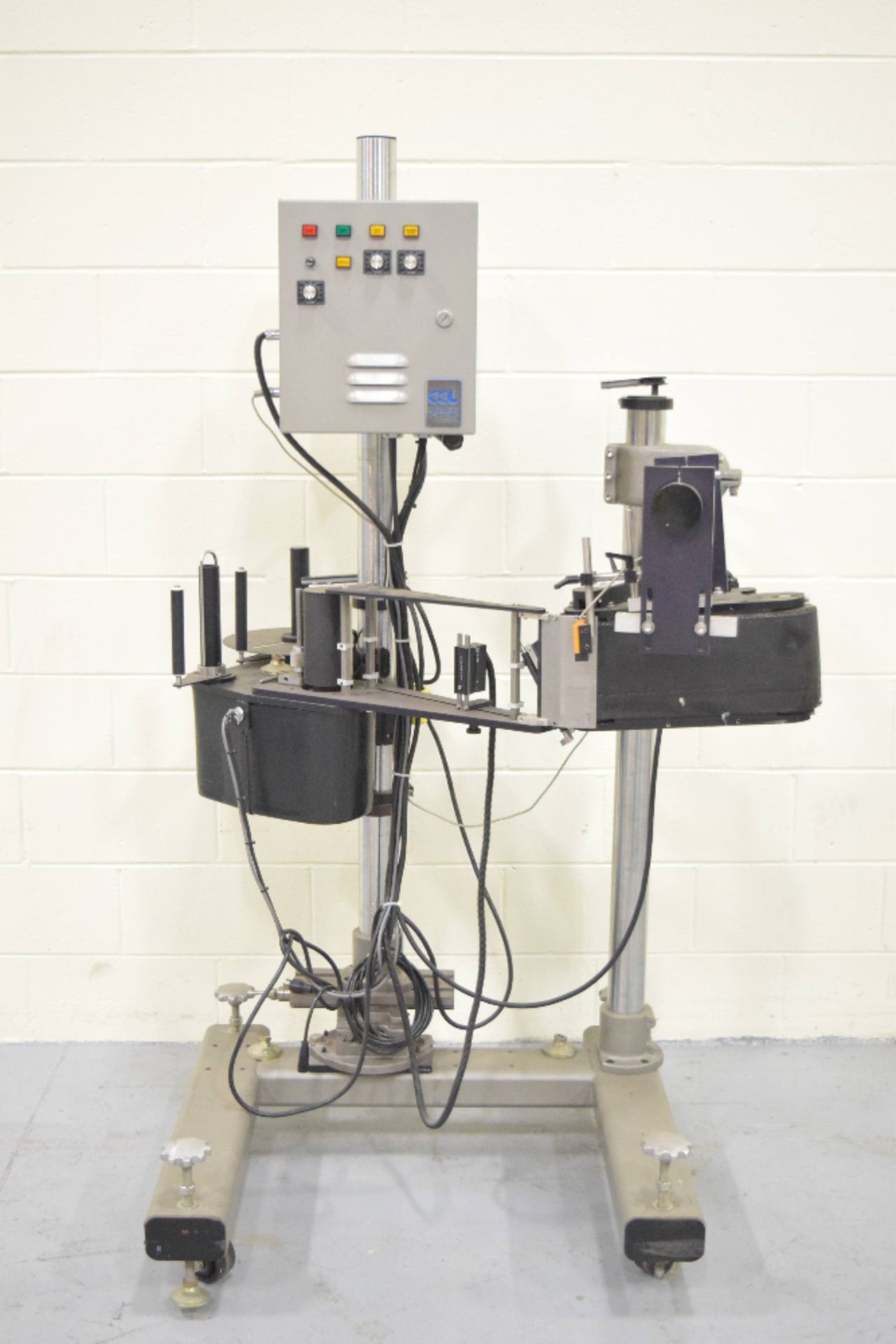 CCL 500RH Labeler