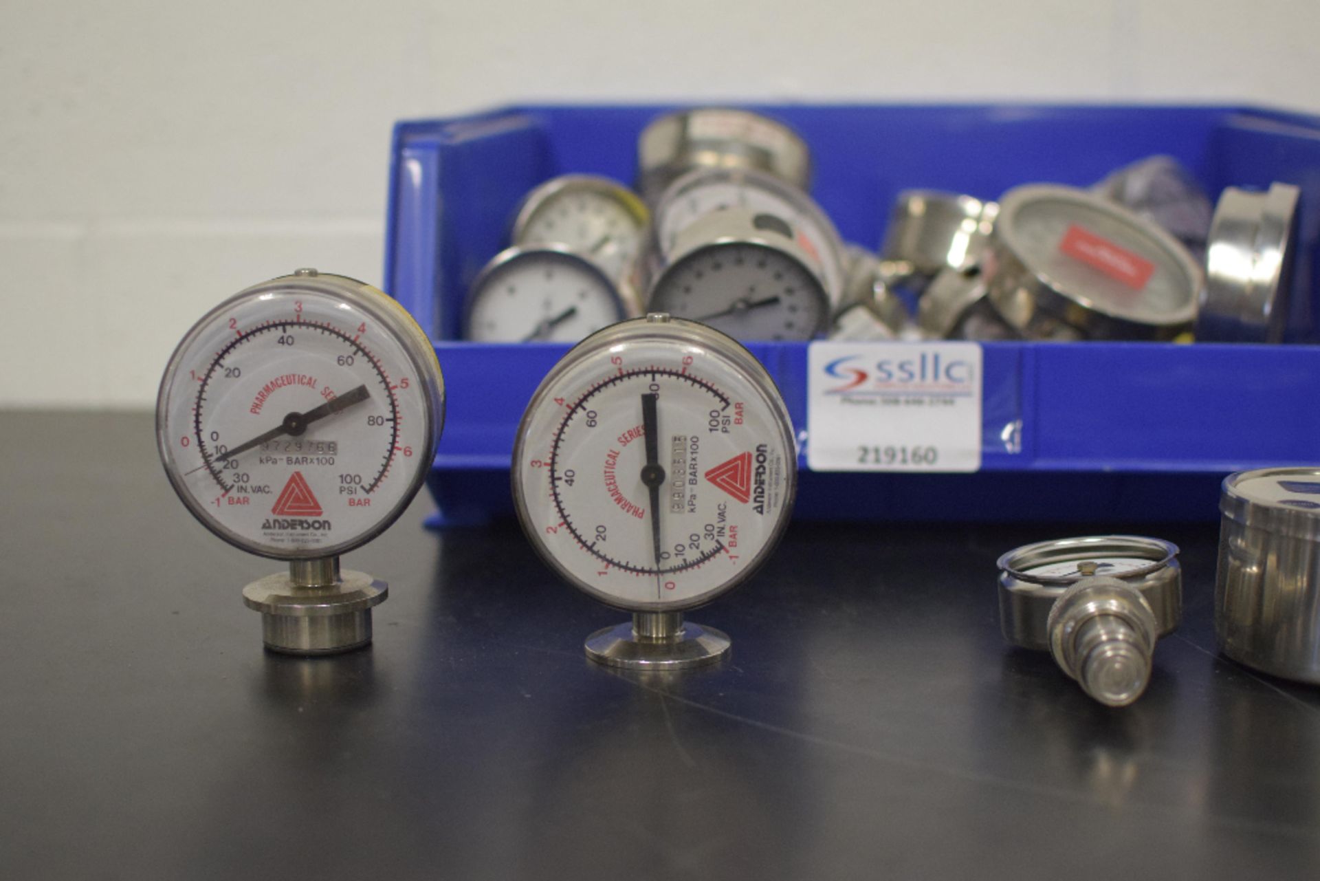 Lot of (33) PSI Gauges - Image 2 of 2