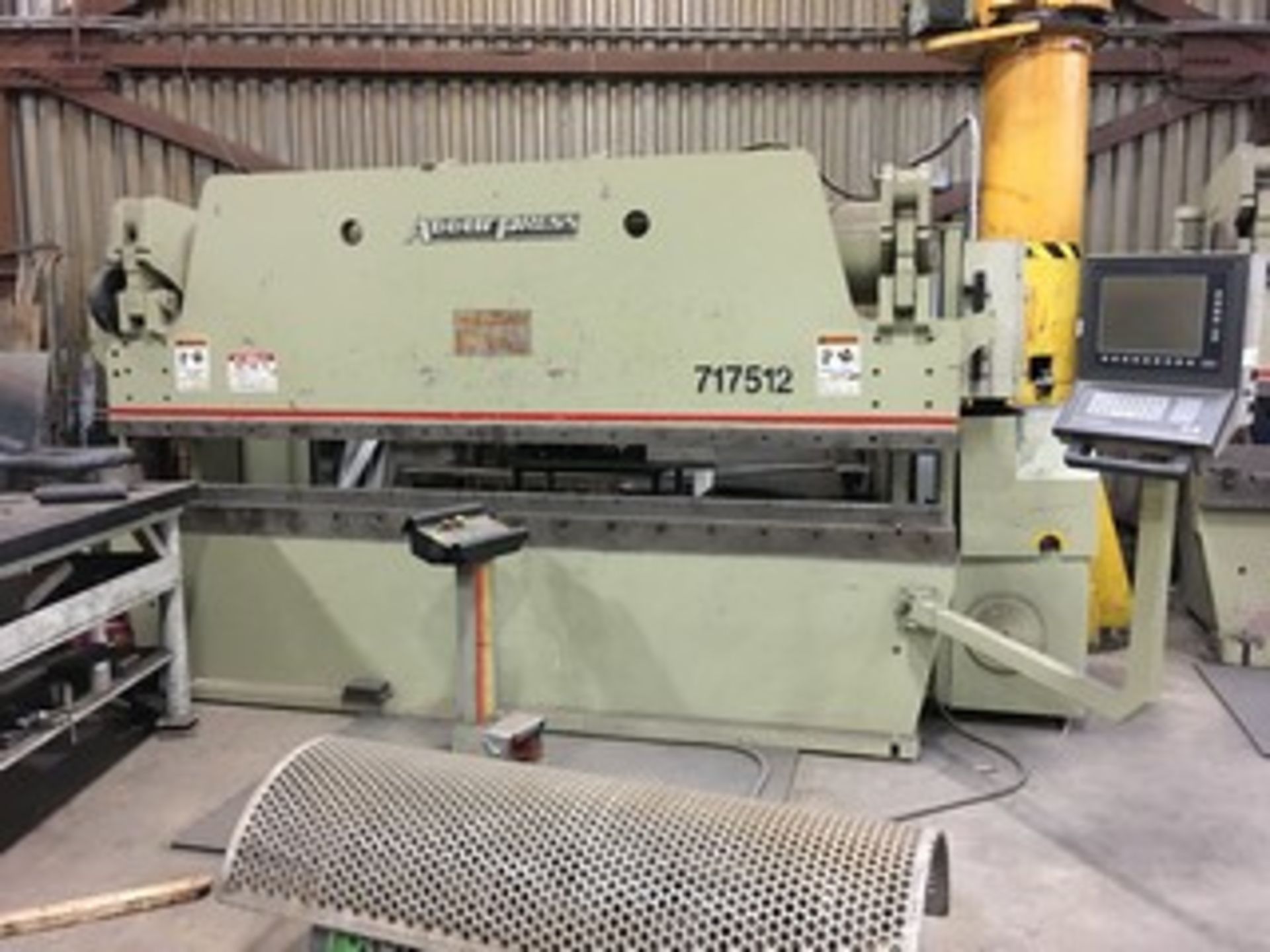 HYDRAULIC PRESS BRRAKE, ACCURPRESS, MODEL 717512, 1999,(LOCATED AT TERREBONNE QC.)