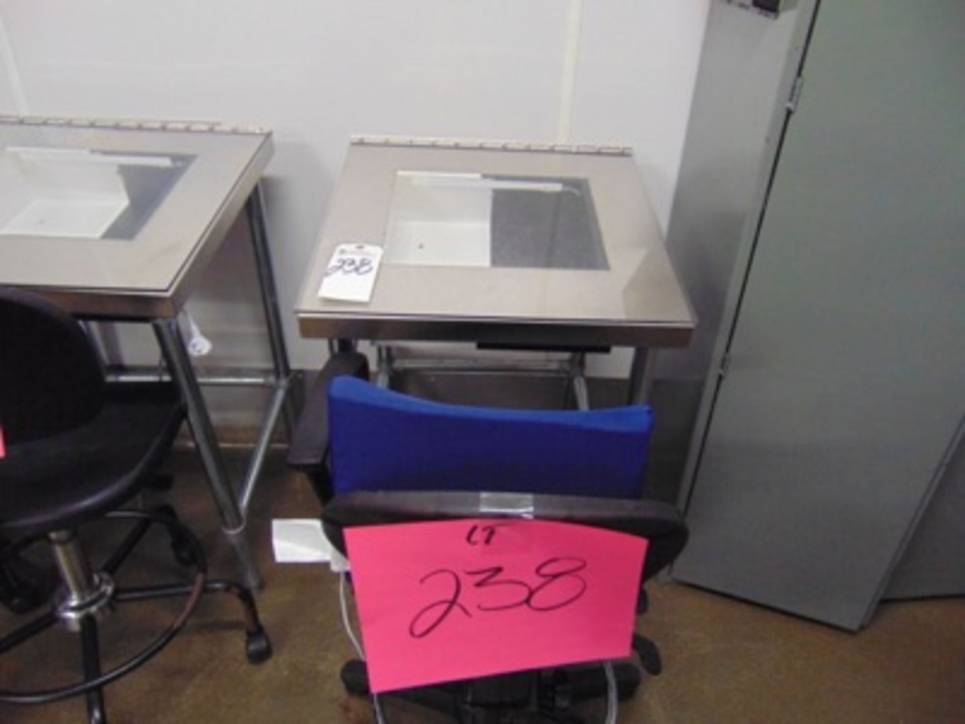 (Lot) NSF Inspection Light Table w/ Chair