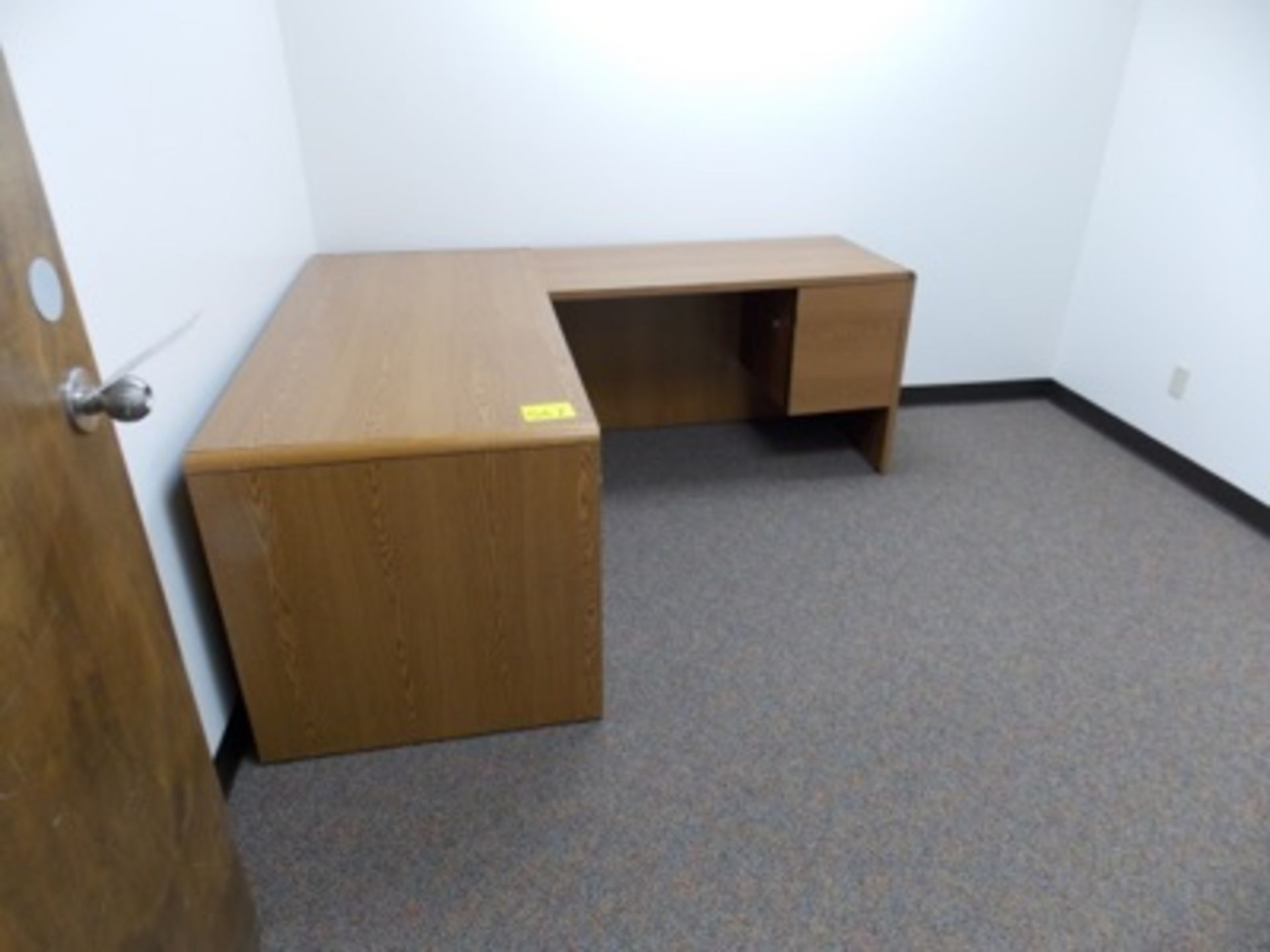 (Lot) Office Furniture in (8) Rooms - Image 7 of 8