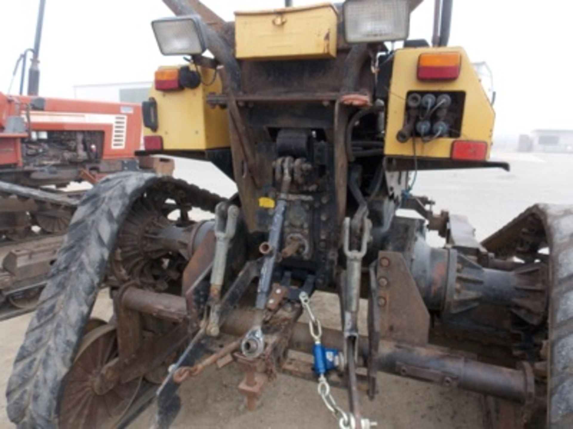 (2009) Explorer mod. 70C, 4-Spd. High & Low Crawler Tractor, 3pt. Hitch; S/N 11350 - Image 4 of 7