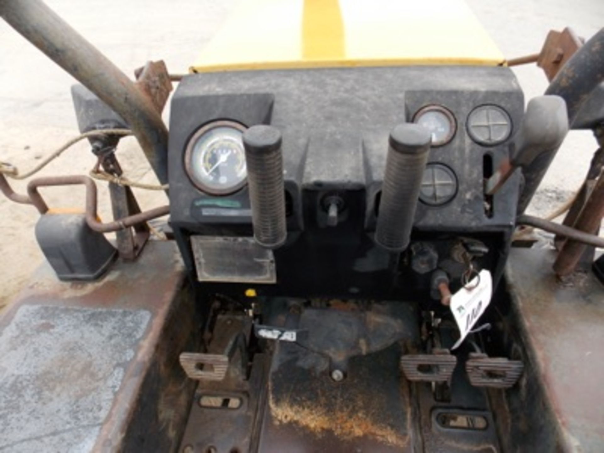 (2009) Explorer mod. 70C, 4-Spd. High & Low Crawler Tractor, 3pt. Hitch; S/N 11350 - Image 6 of 7