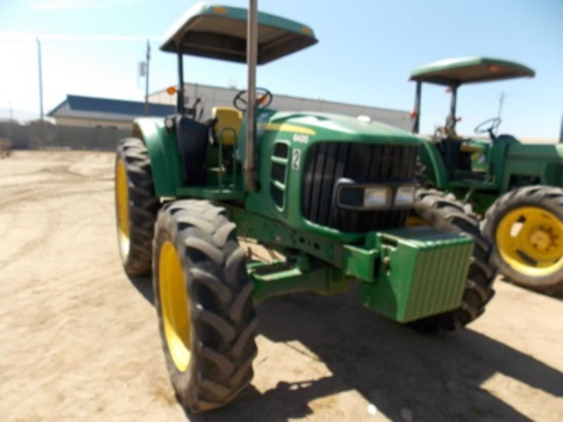 (2009) John Deere mod. 6430, 4WD, Semi-Automatic Farm Tractor, 4-Spd w/ 3pt. Hitch & PTO; - Image 2 of 8