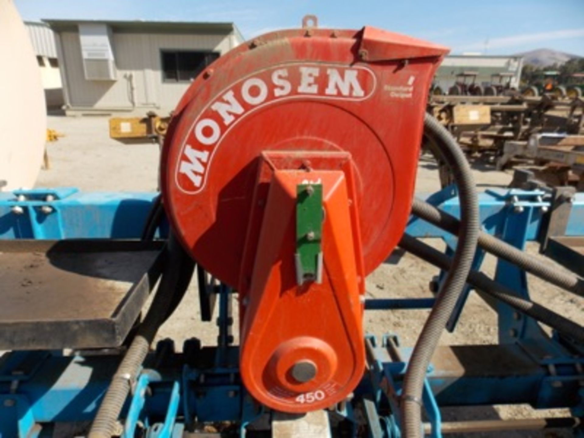 Monosem 8-Row Air Planter; S/N 12A802 - Image 4 of 7