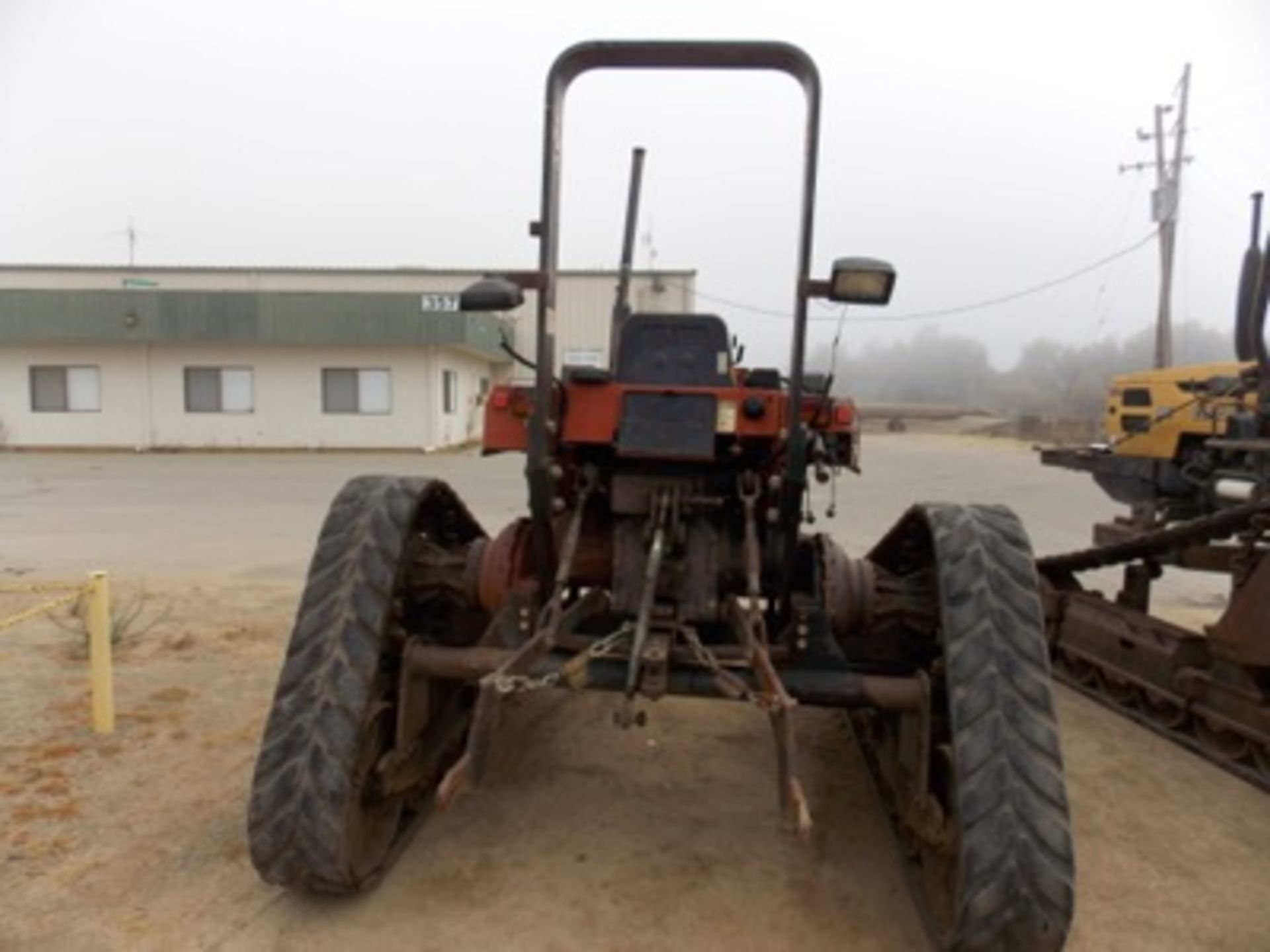 FIAT mod. 80-75/16, 3pt. Hitch, Crawler Mudder Tractor, Hrs: 2081; S/N 473556 - Image 3 of 7