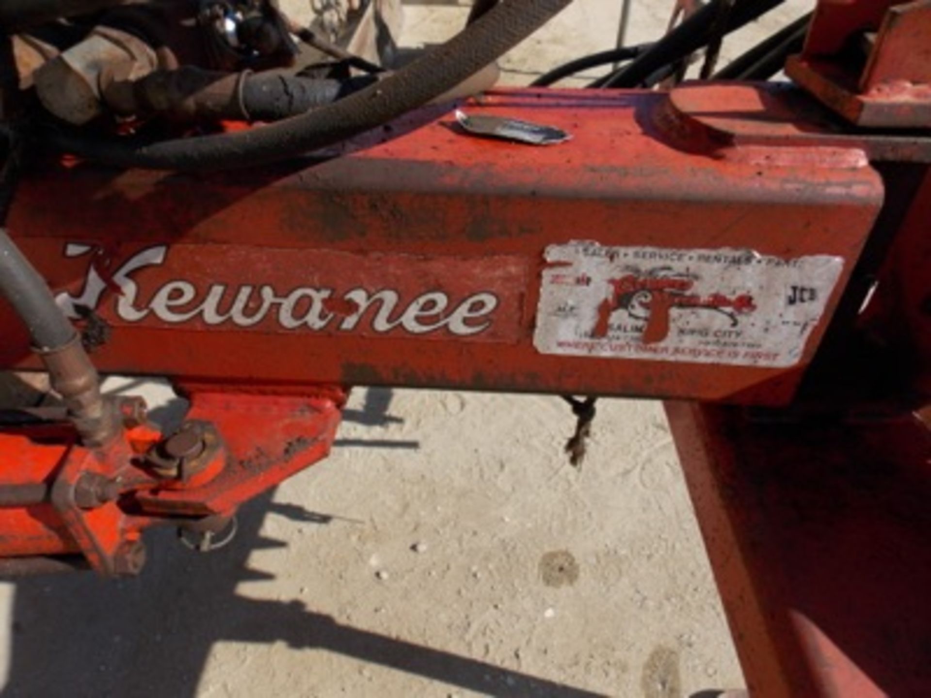 Kewanee 10' Hydraulic Scraper Blade