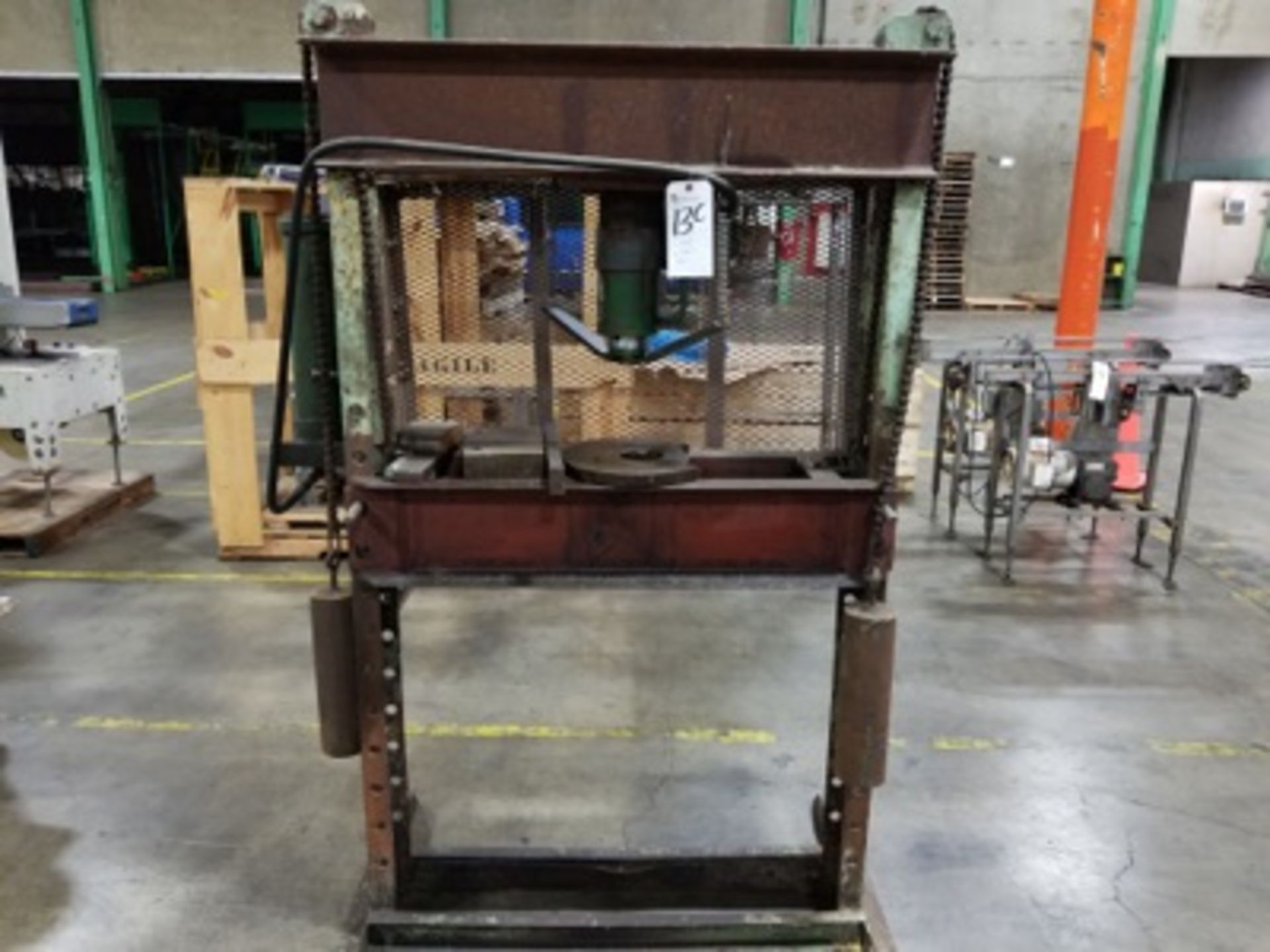 Hyd H-frame press