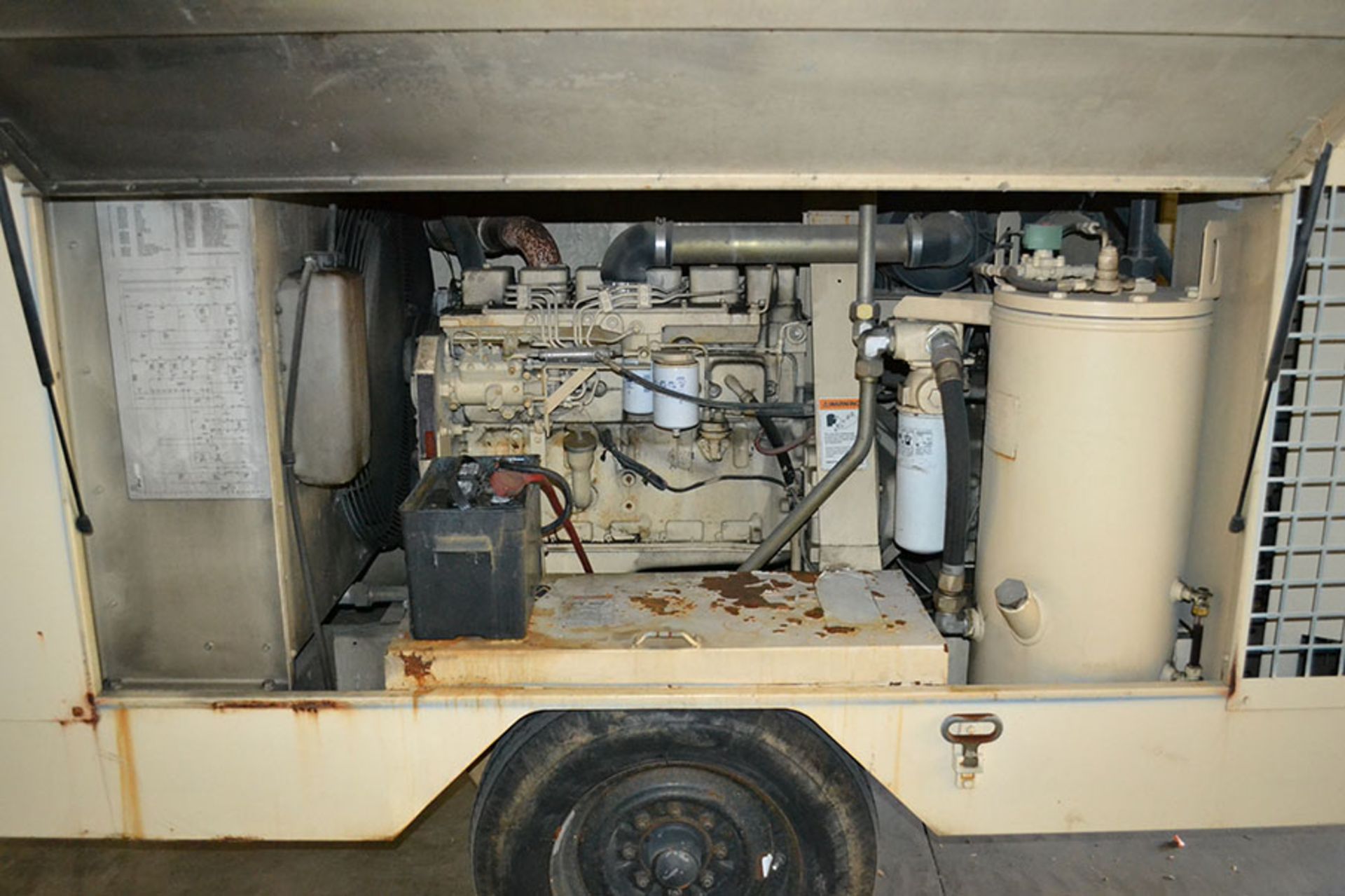 Ingersoll Rand 375-WCU Portable Diesel Cummins Engine Air Compressor, 375 CFM - Bild 4 aus 17