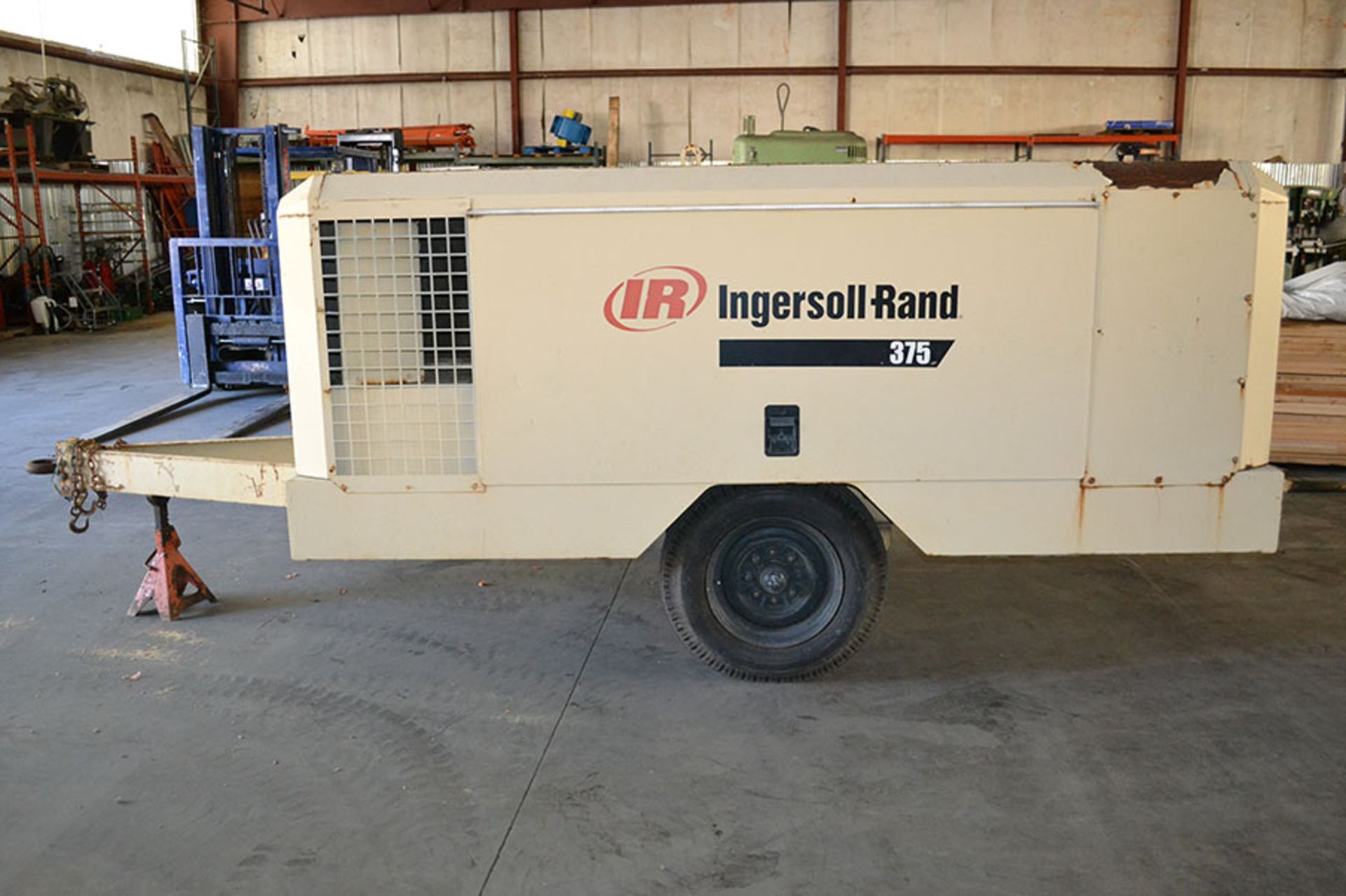 Ingersoll Rand 375-WCU Portable Diesel Cummins Engine Air Compressor, 375 CFM - Bild 8 aus 17