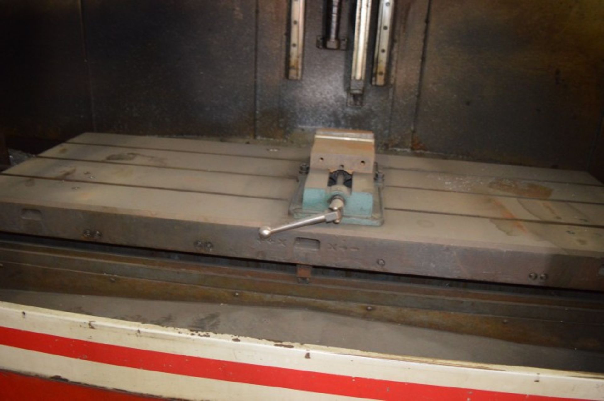 Cincinnati Sabre 2000 CNC Machining Center - Image 8 of 10