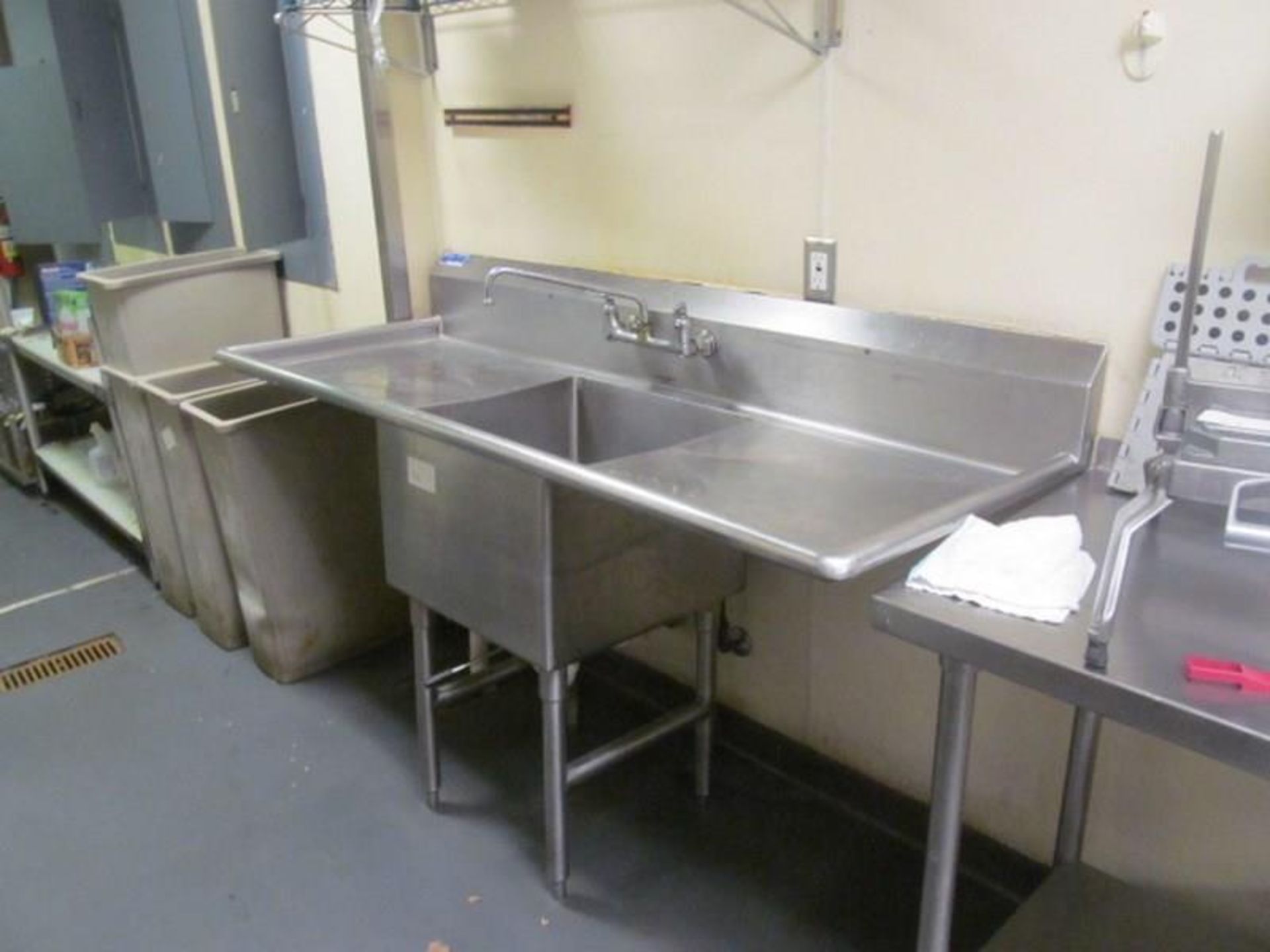 Universal One Compartment Sink w/ Two Drainboards