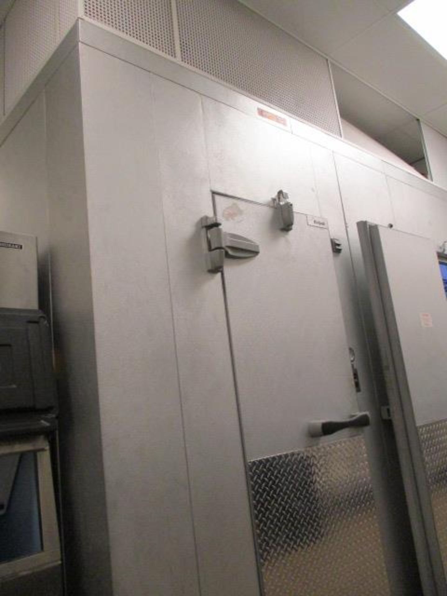 Walk-In Cooler / Freezer Combo Unit Overall: 12" x 4' x 8.625"T, By Kolpak in Dec 2014, Freezer - Image 12 of 16