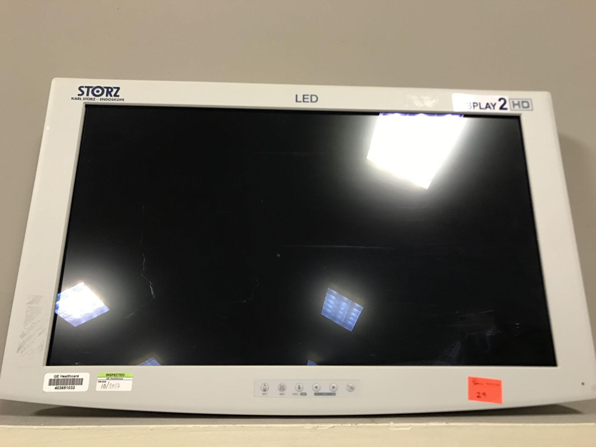 Storz Flat Panel Display TV, 26", LED, HD, Wall Hung, By NDS Surgical Imaging, Model: SC-WU26-A1511