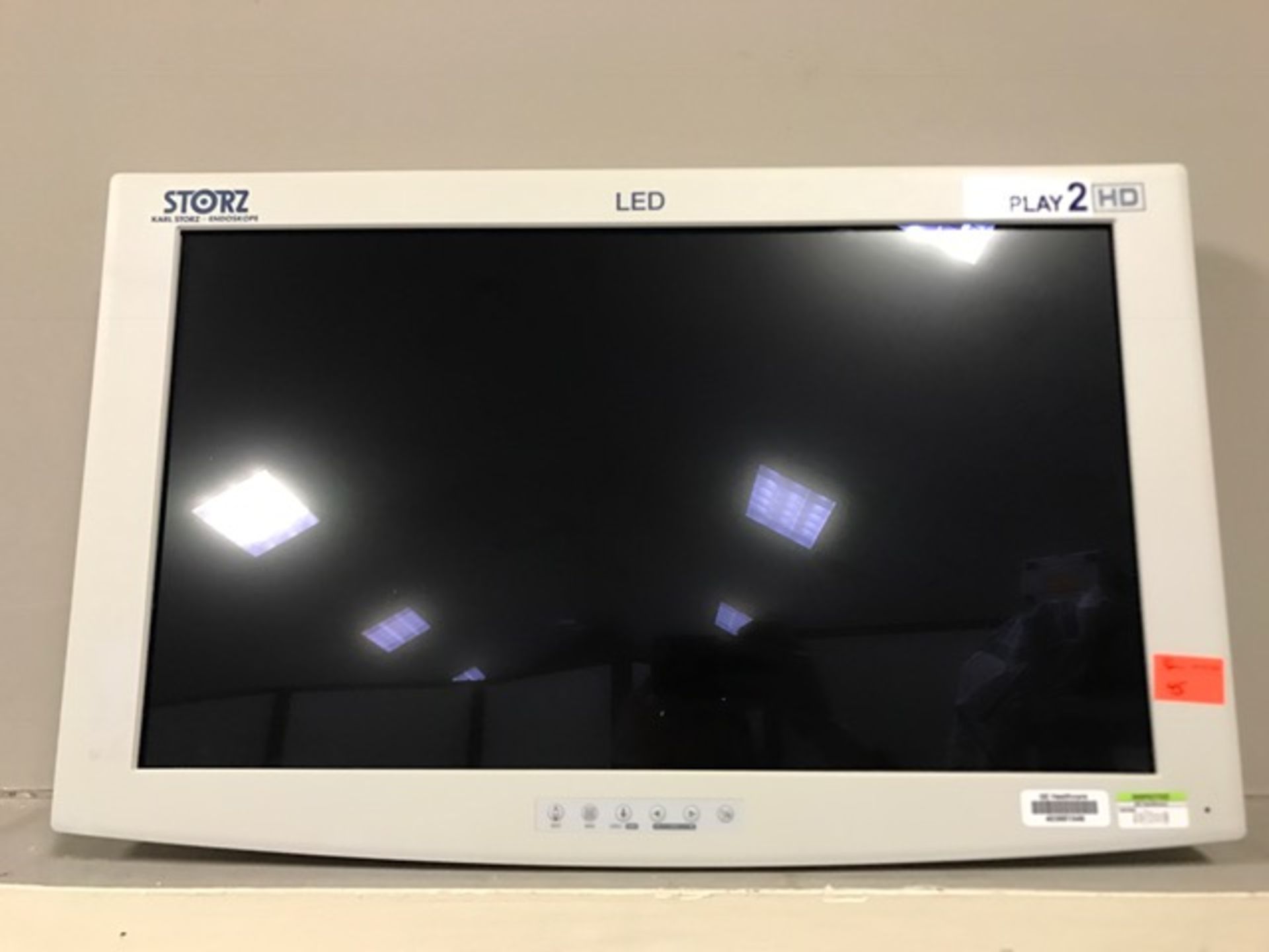 Storz Flat Panel Display, 26", LED, HD, Wall Hung, By NDS Surgical Imaging, Model: SC-WU26-A1511,