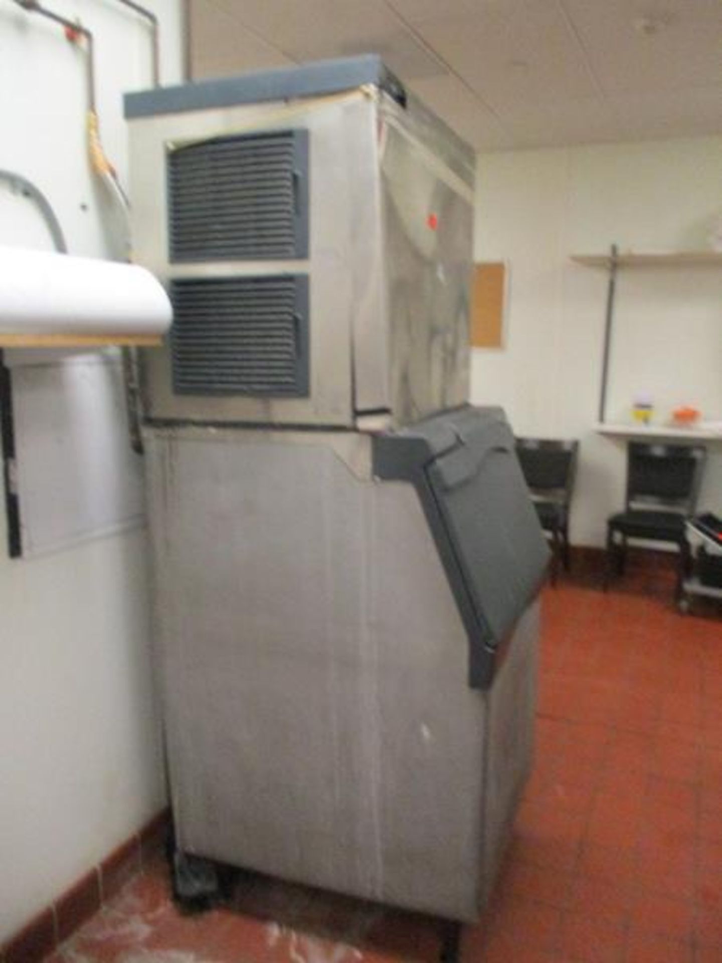 Ice Machine, Scotsman Prodigy, Model: C10305A-32B, SN: 09091320011372 - Has Damage To Right Top - Image 6 of 6